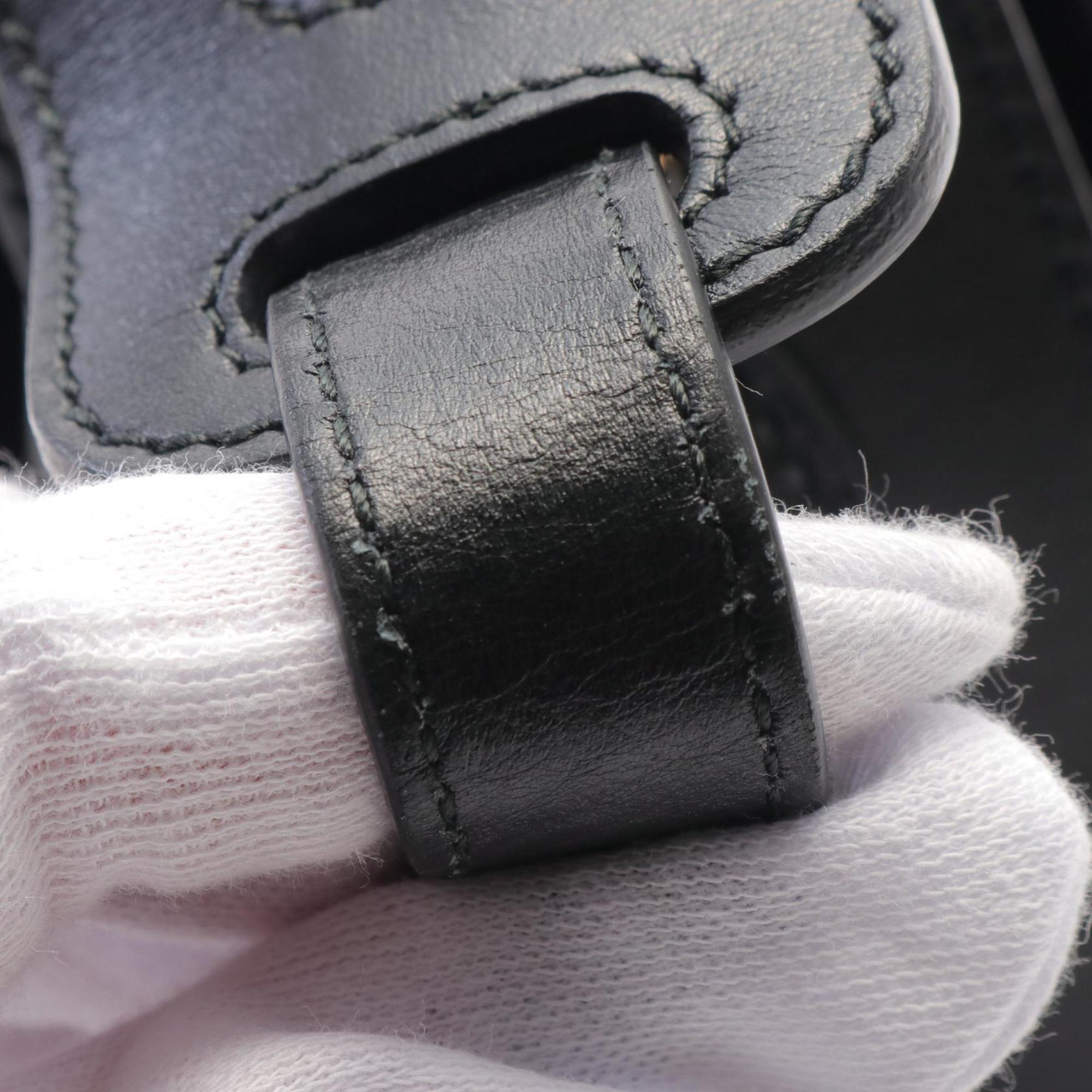 Gucci Black Leather Shoulder Bag (Pre-Owned)