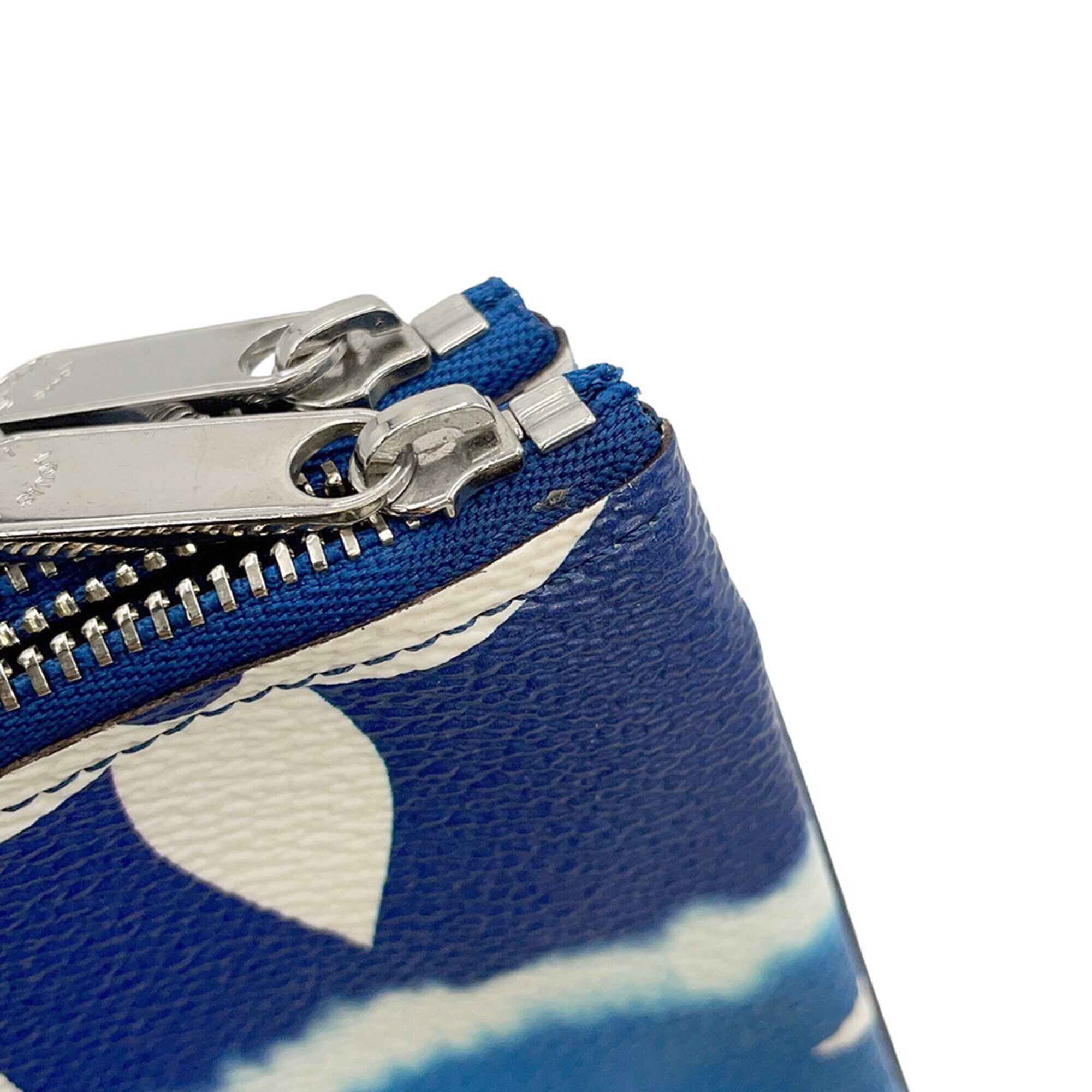 Louis Vuitton Blue Handbag Pochette Shoulder Bag (Pre-Owned)