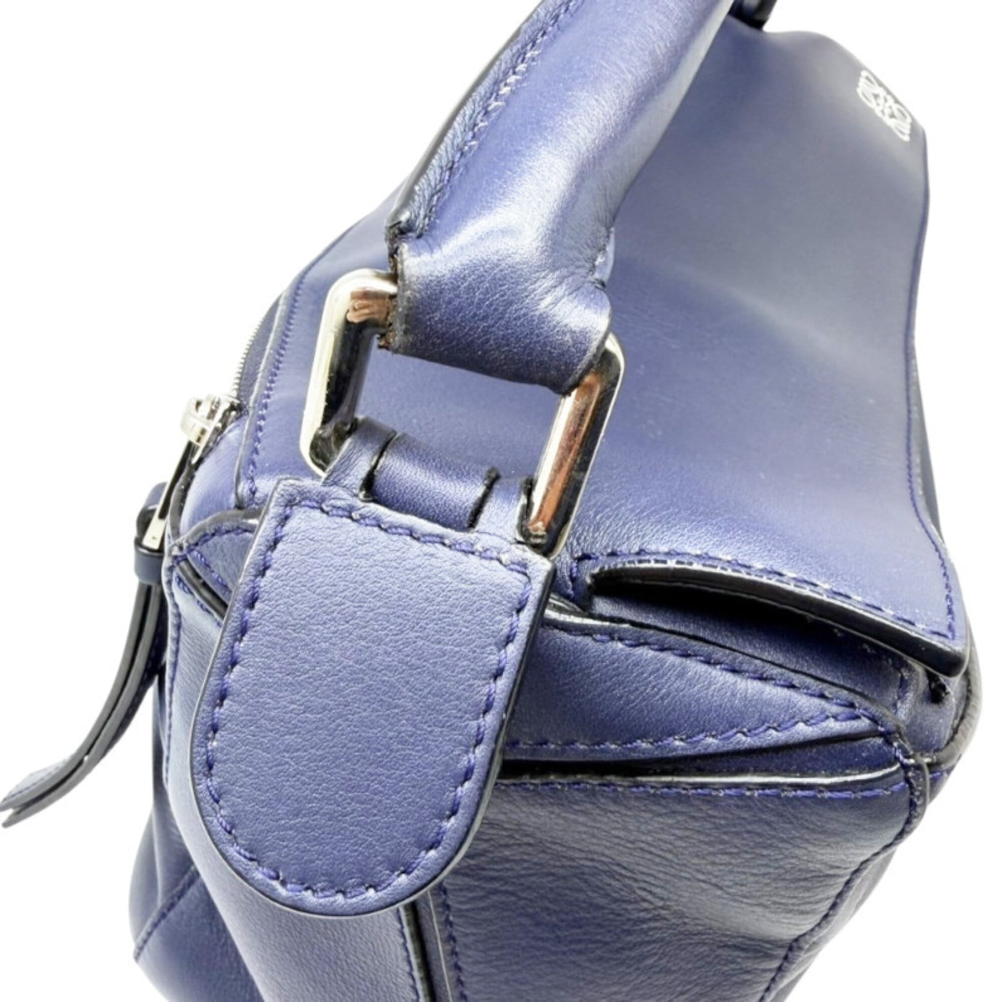 Loewe Navy Leather Handbag Shoulder Bag (Pre-Owned)