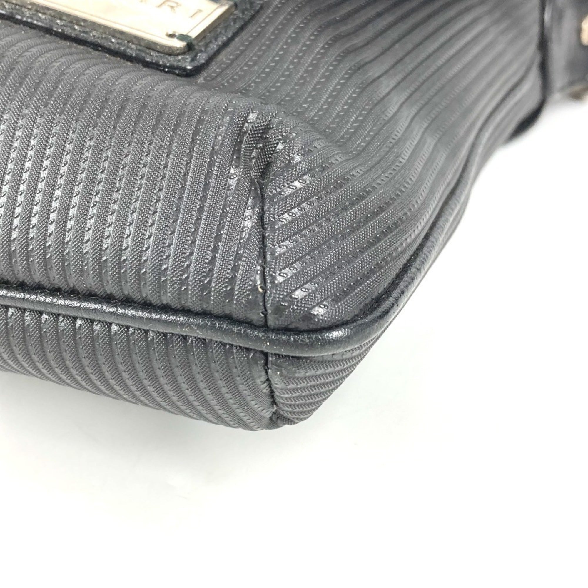 Bvlgari Black Pvc Leather Messenger Bag Shoulder Bag (Pre-Owned)
