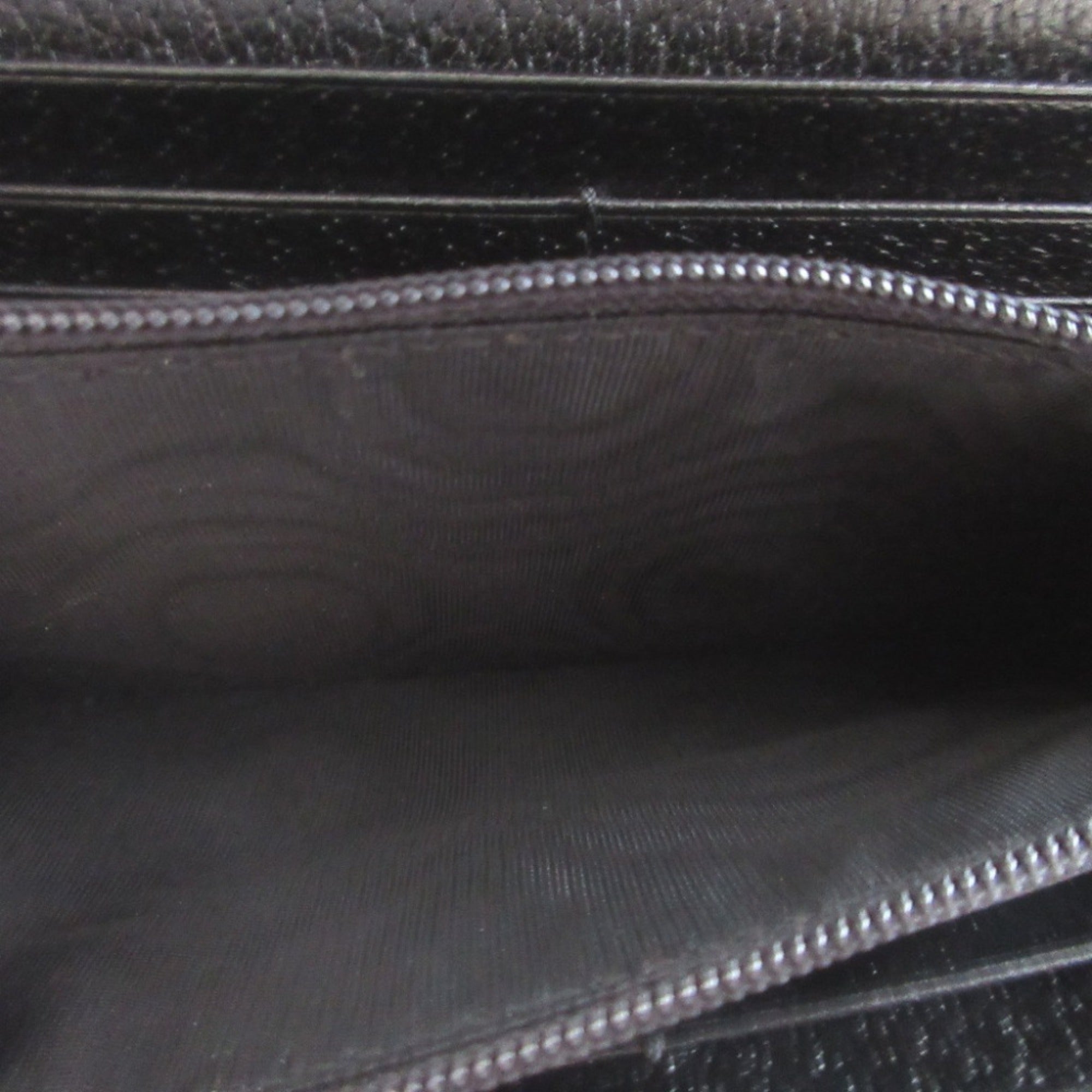 Gucci Black Leather Long Wallet (Bi-Fold) (Pre-Owned)