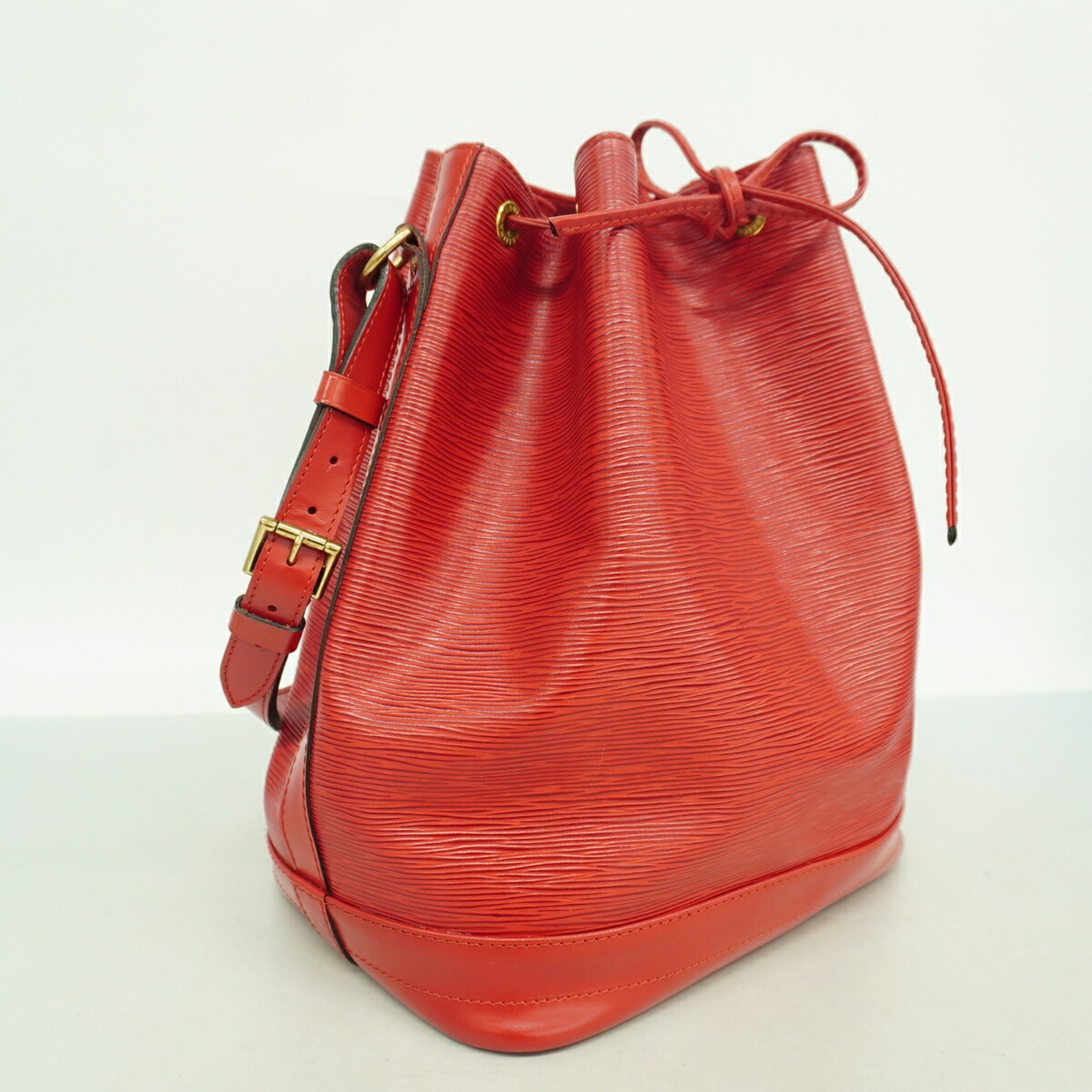 Louis Vuitton Castilian Red Shoulder Bag (Pre-Owned)