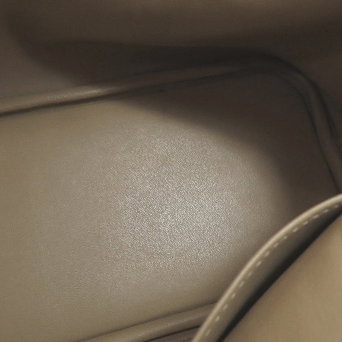 Hermes Handbag (Pre-Owned)