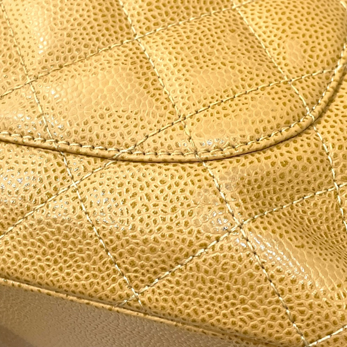 Chanel Beige Leather Tote Bag (Pre-Owned)