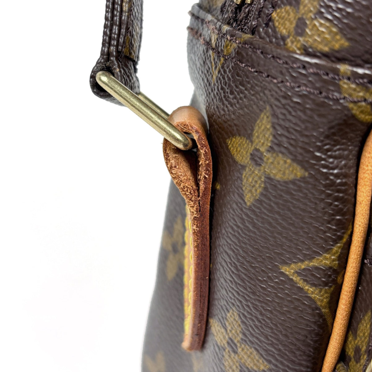 Louis Vuitton Brown Monogram Shoulder Bag (Pre-Owned)
