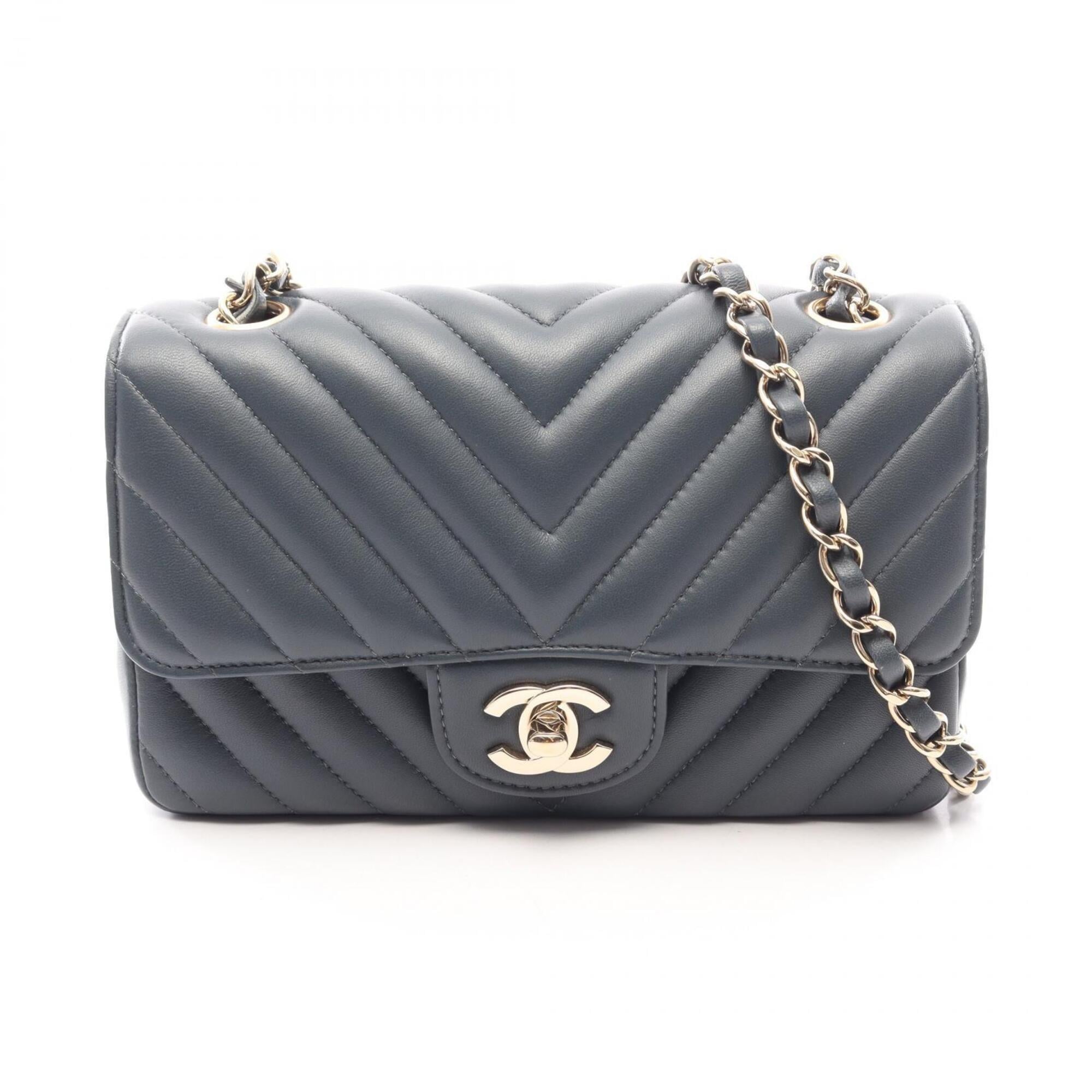 Chanel Chevron (V Stitch) Blue Leather Handbag Shoulder Bag (Pre-Owned)