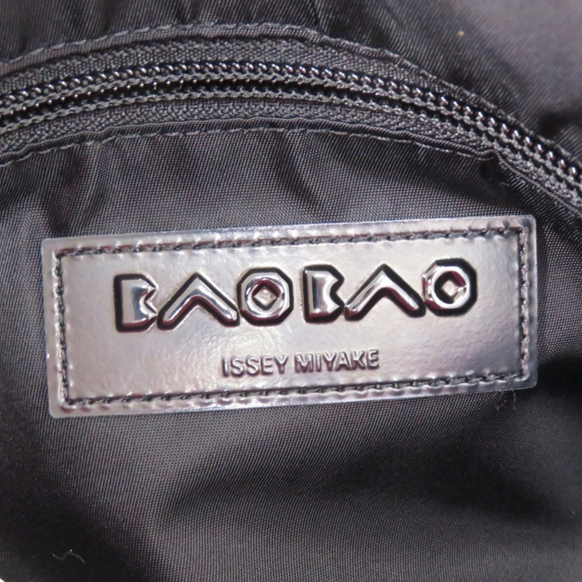 Issey Miyake Black Pink Polyester Pvc Shoulder Bag (Pre-Owned)