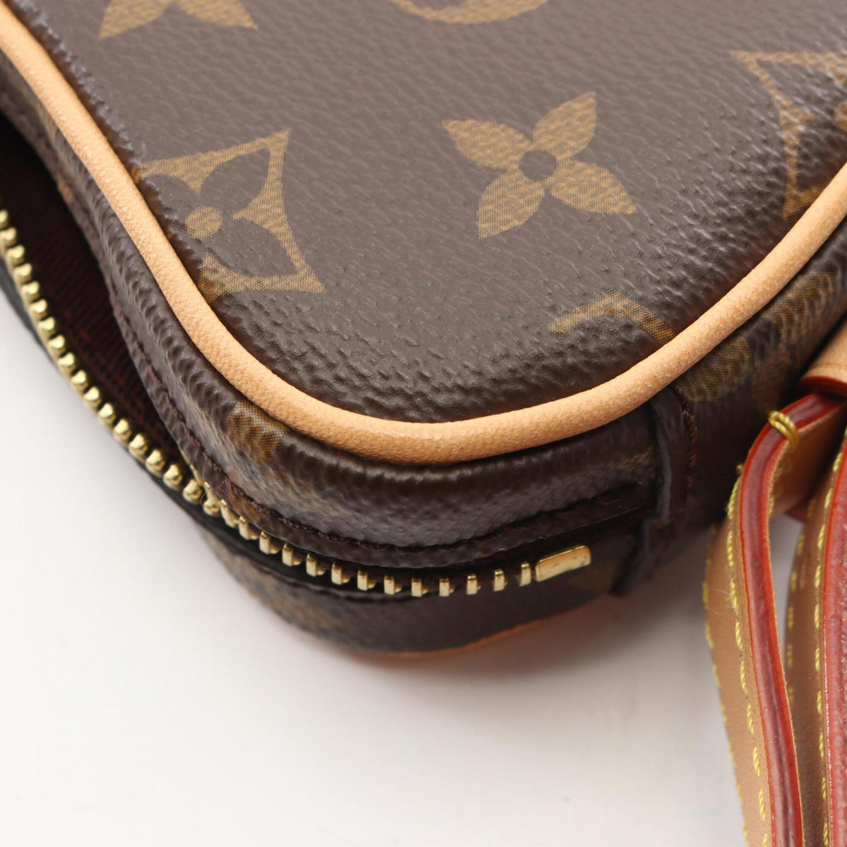 Louis Vuitton Brown Pvc Coated Canvas Leather Handbag Pouch Shoulder Bag (Pre-Owned)
