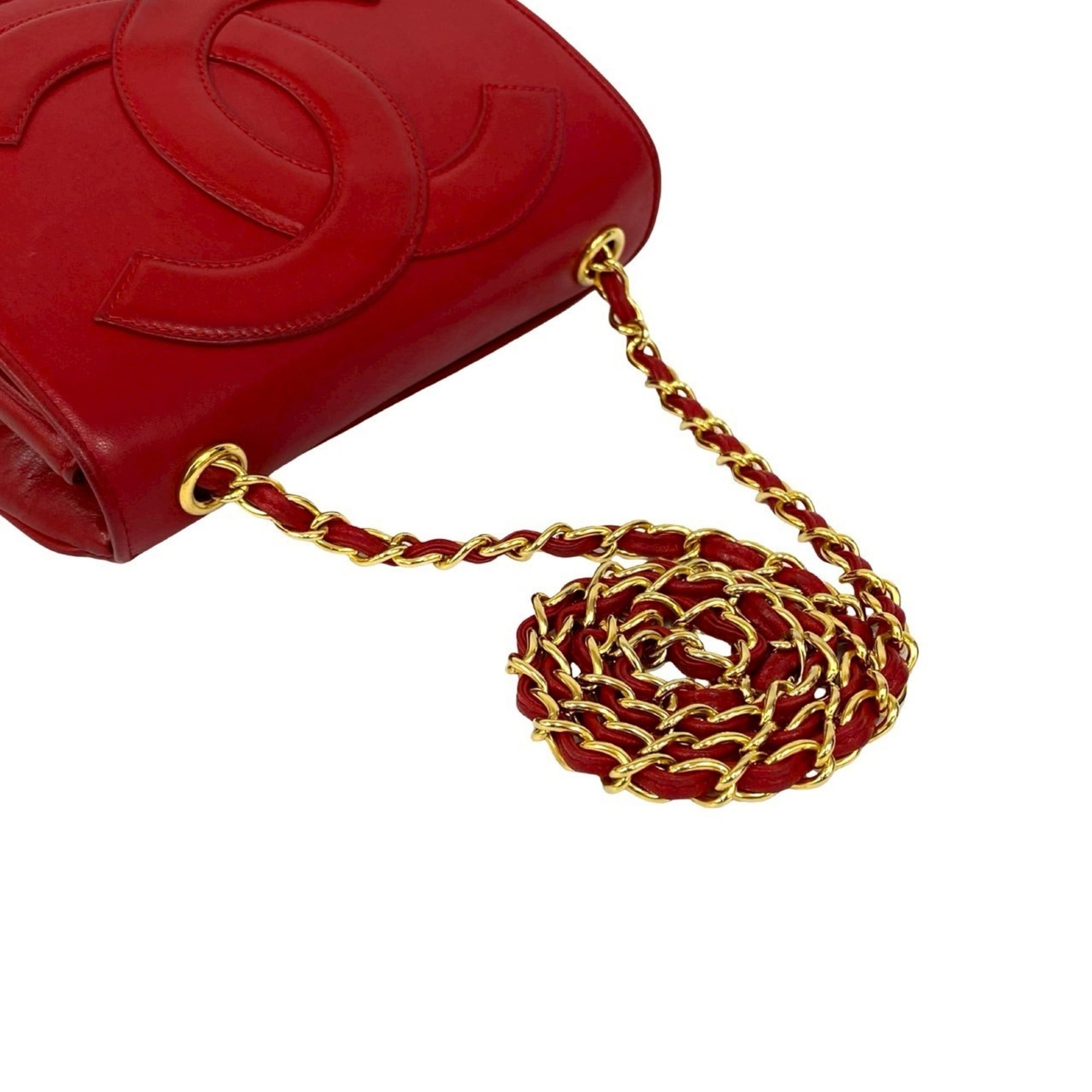 Chanel Red Color Leather Shoulder Bag (Pre-Owned)