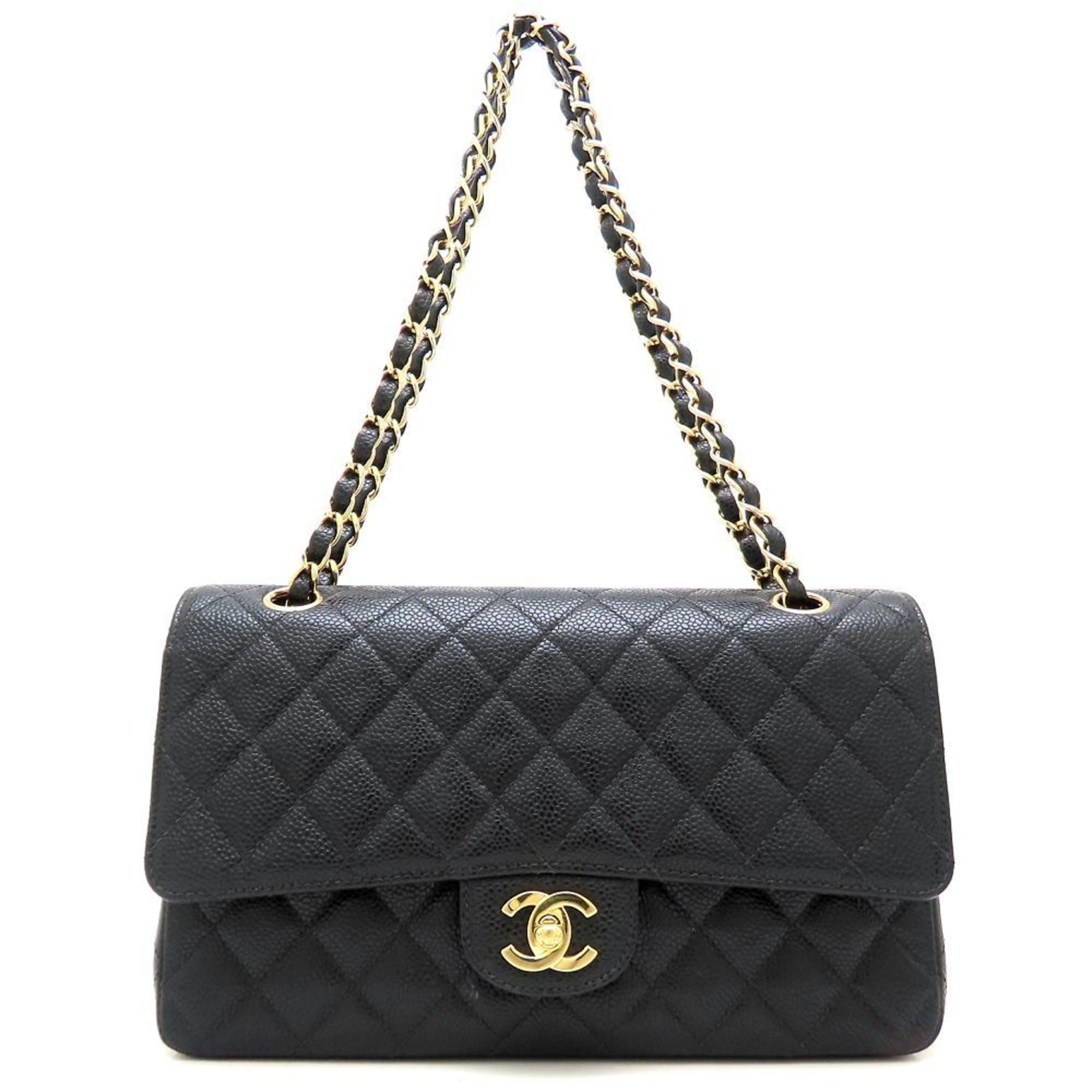 Chanel Matelasse Black Grained Calfskin Shoulder Bag (Pre-Owned)