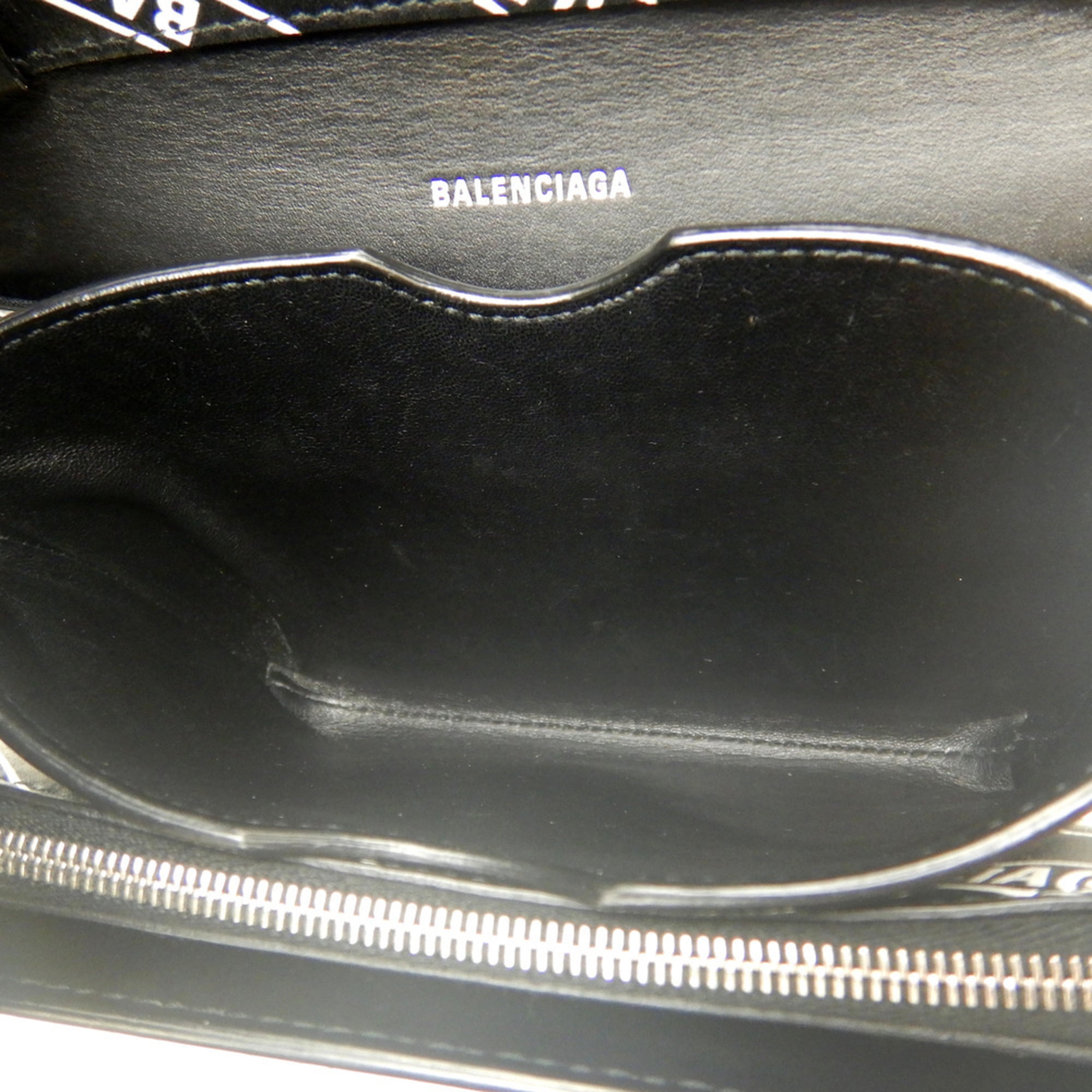 Balenciaga Black White Leather Shoulder Bag (Pre-Owned)