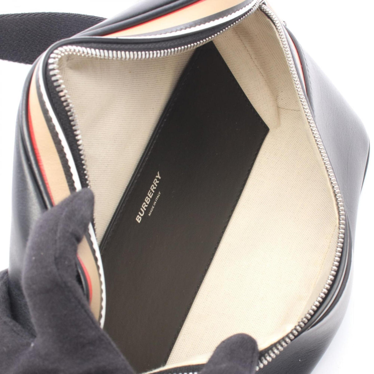 Burberry Beige Black Multi-Color Leather Fanny Pack Handbag (Pre-Owned)