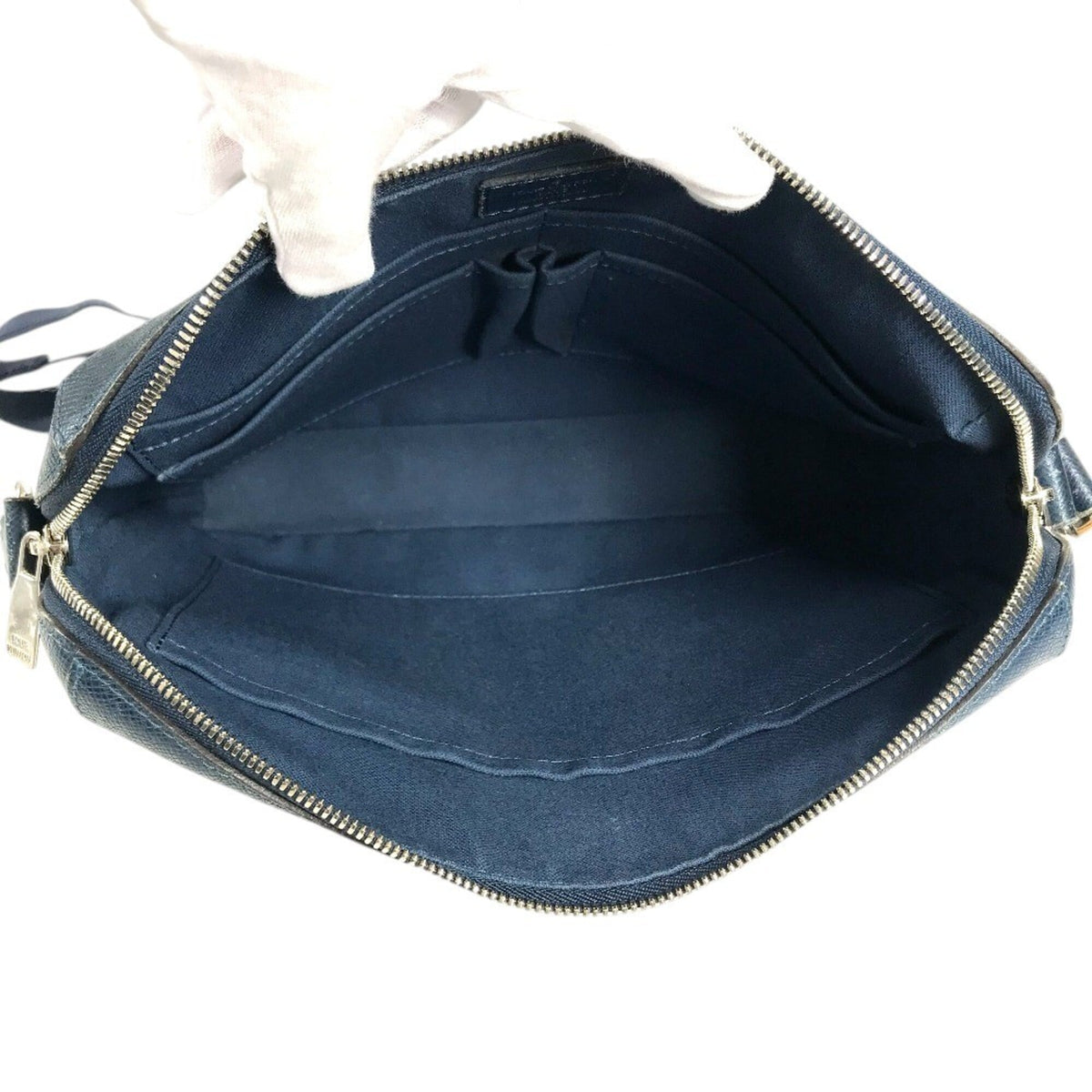 Louis Vuitton Navy Taiga Leather Handbag Messenger Bag Shoulder Bag (Pre-Owned)