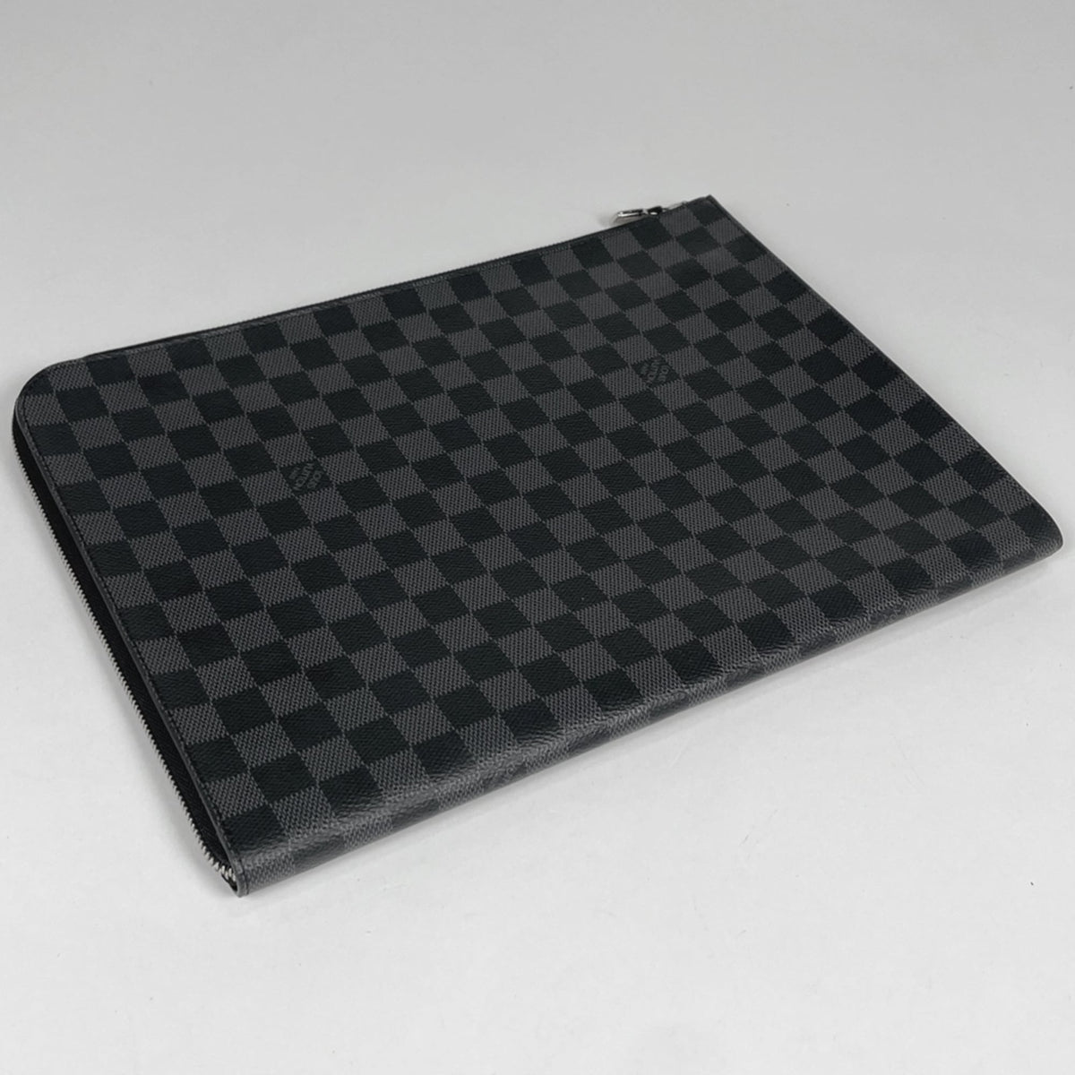 Louis Vuitton Black Noir Damier Graphite Clutch Bag Pochette (Pre-Owned)