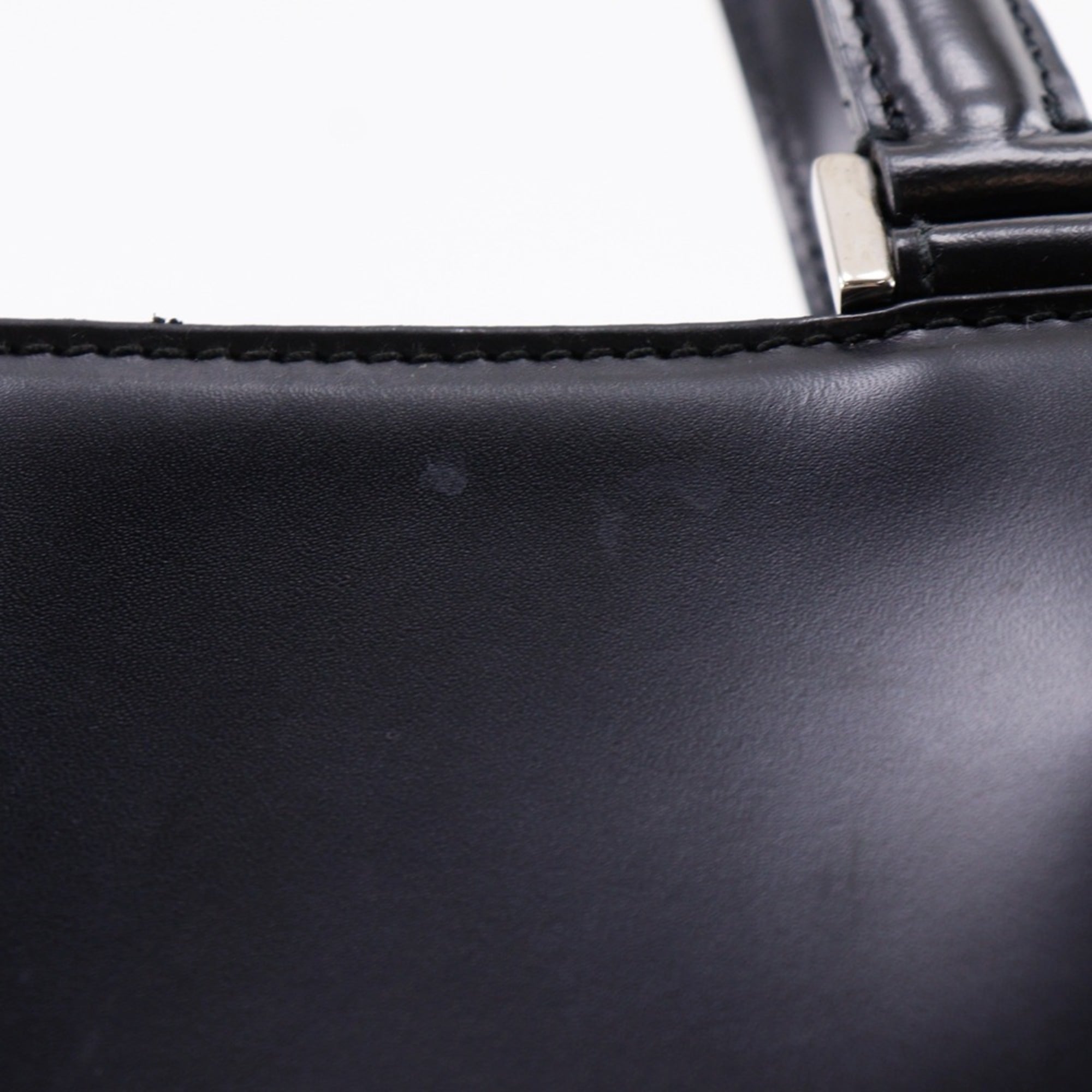 Salvatore Ferragamo Black Leather Handbag (Pre-Owned)