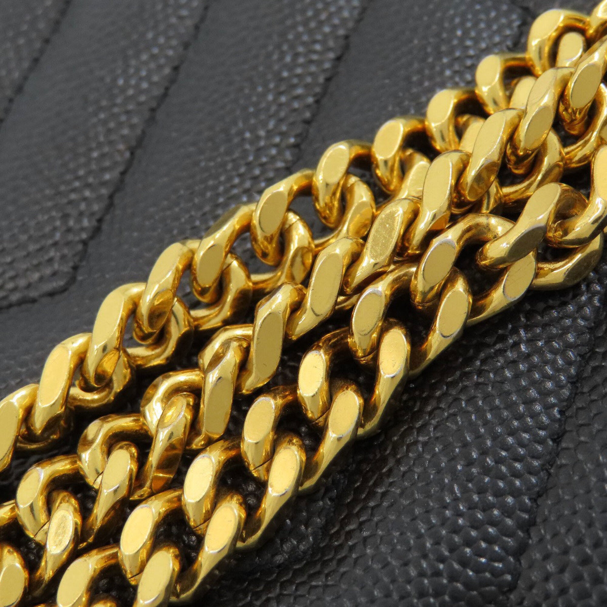 Yves Saint Laurent Black Leather Chain/Shoulder Wallet (Pre-Owned)