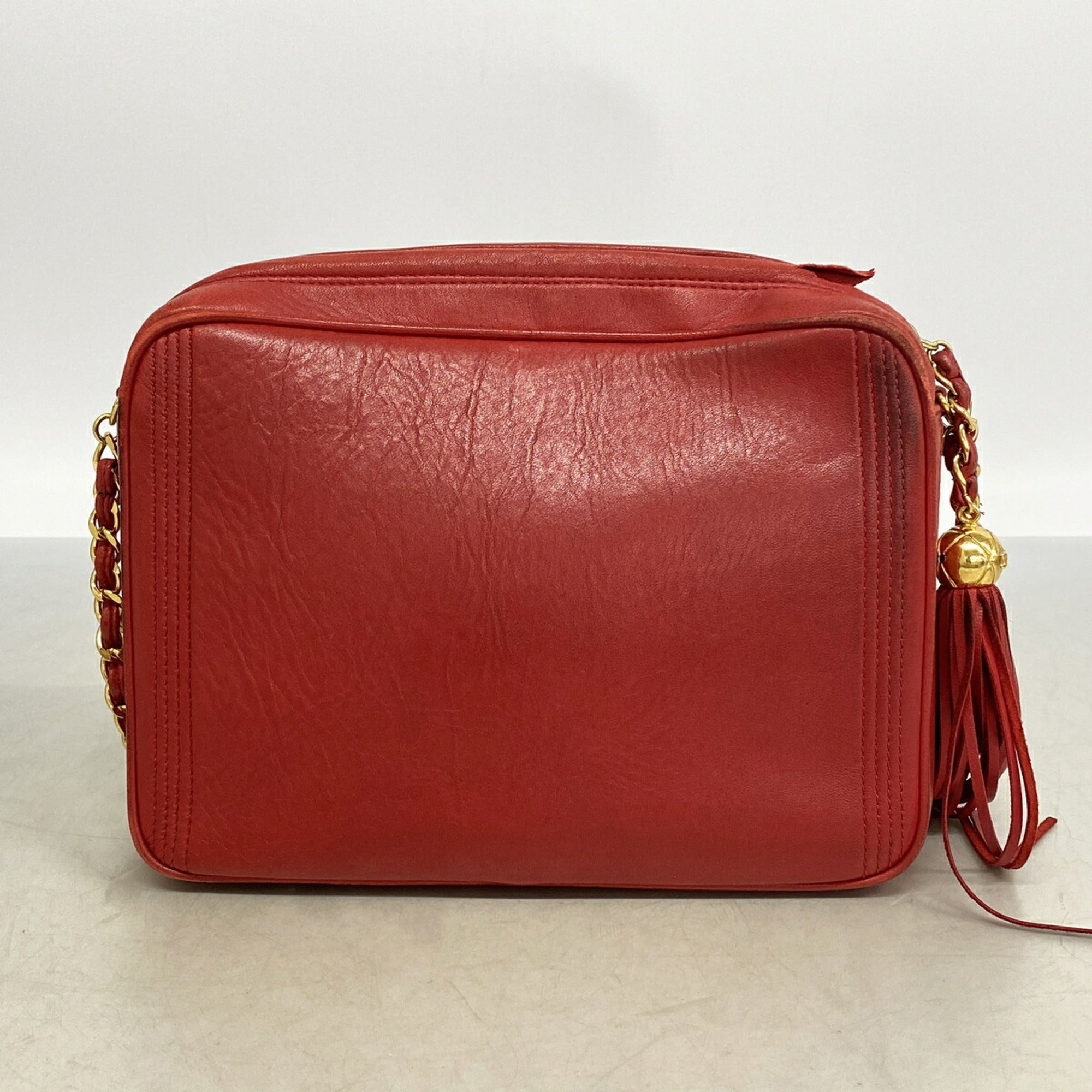 Chanel Red Color Leather Shoulder Bag (Pre-Owned)