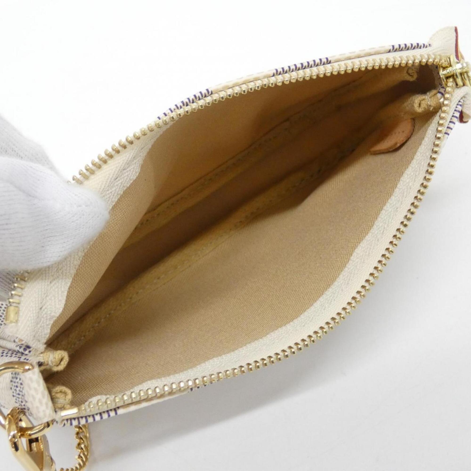Louis Vuitton Azur White Coated Canvas Pochette (Pre-Owned)