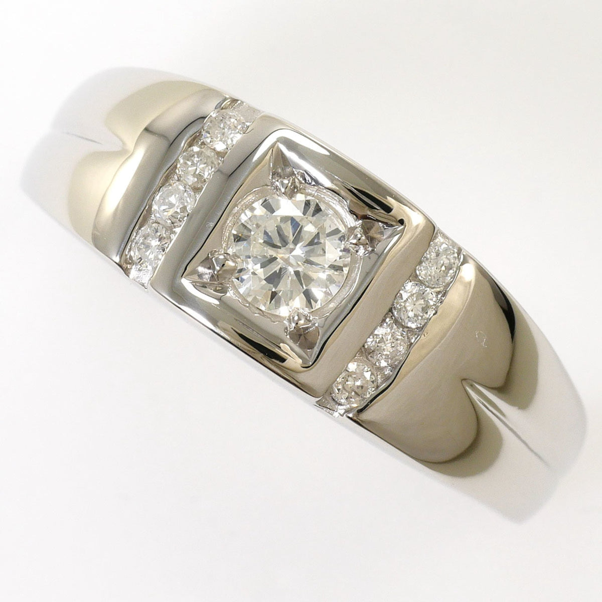 Unbranded Platinum Platinum 900 Band Ring (Pre-Owned)