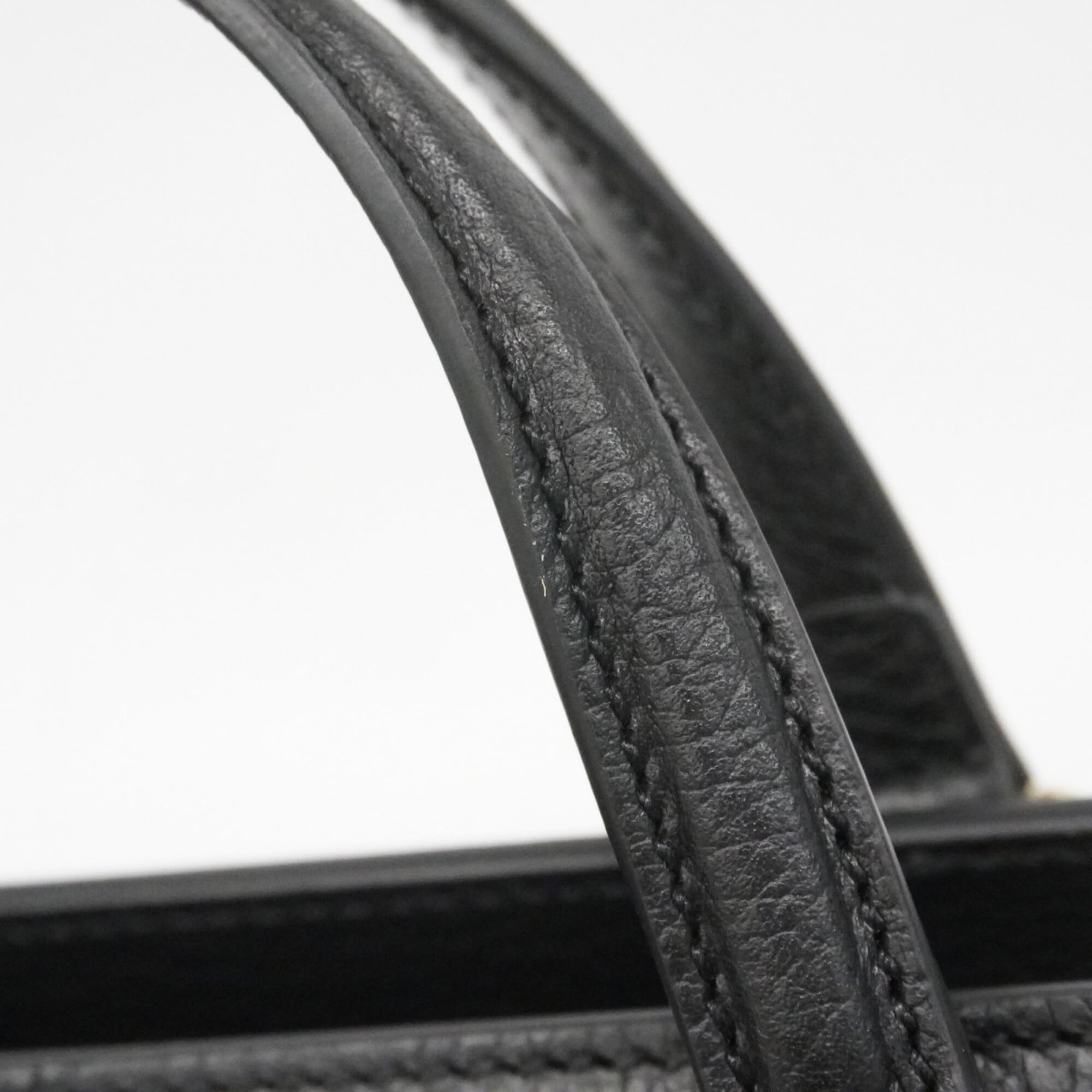 Gucci Black Leather Handbag (Pre-Owned)