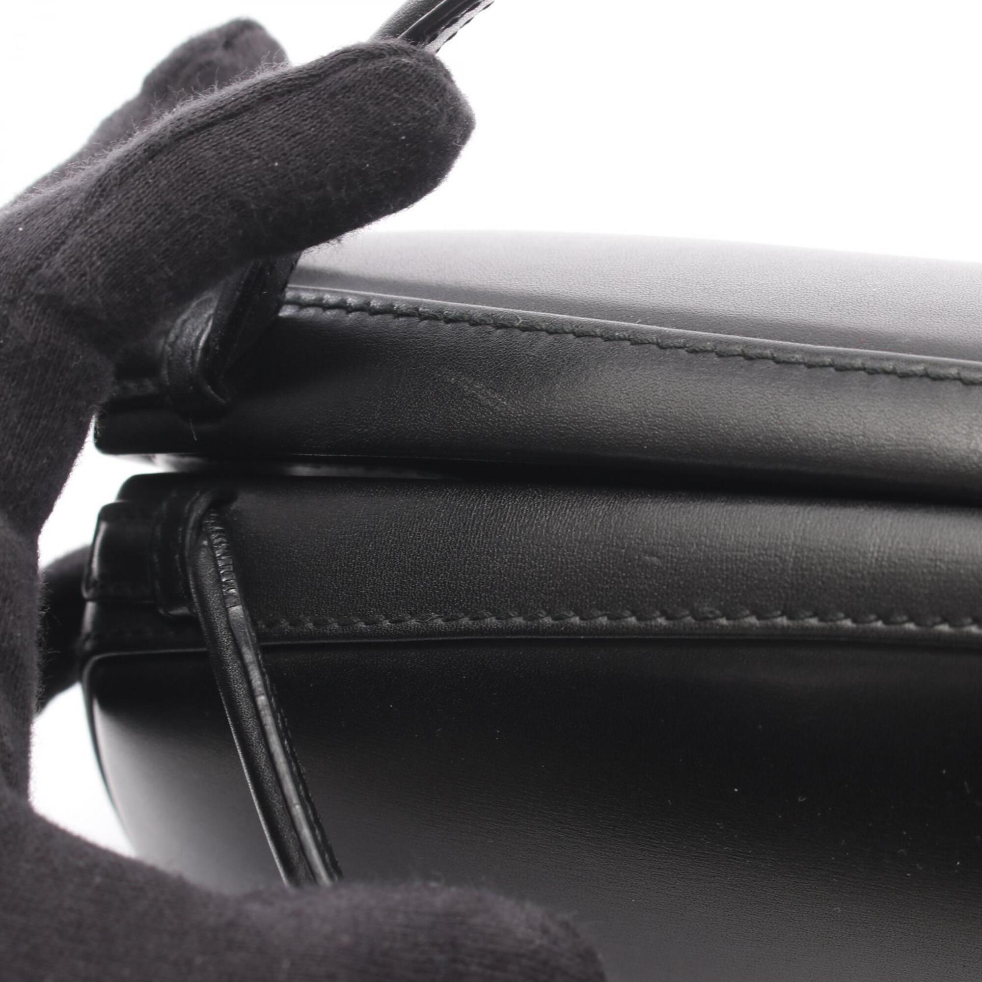Loewe Black Leather Handbag (Pre-Owned)