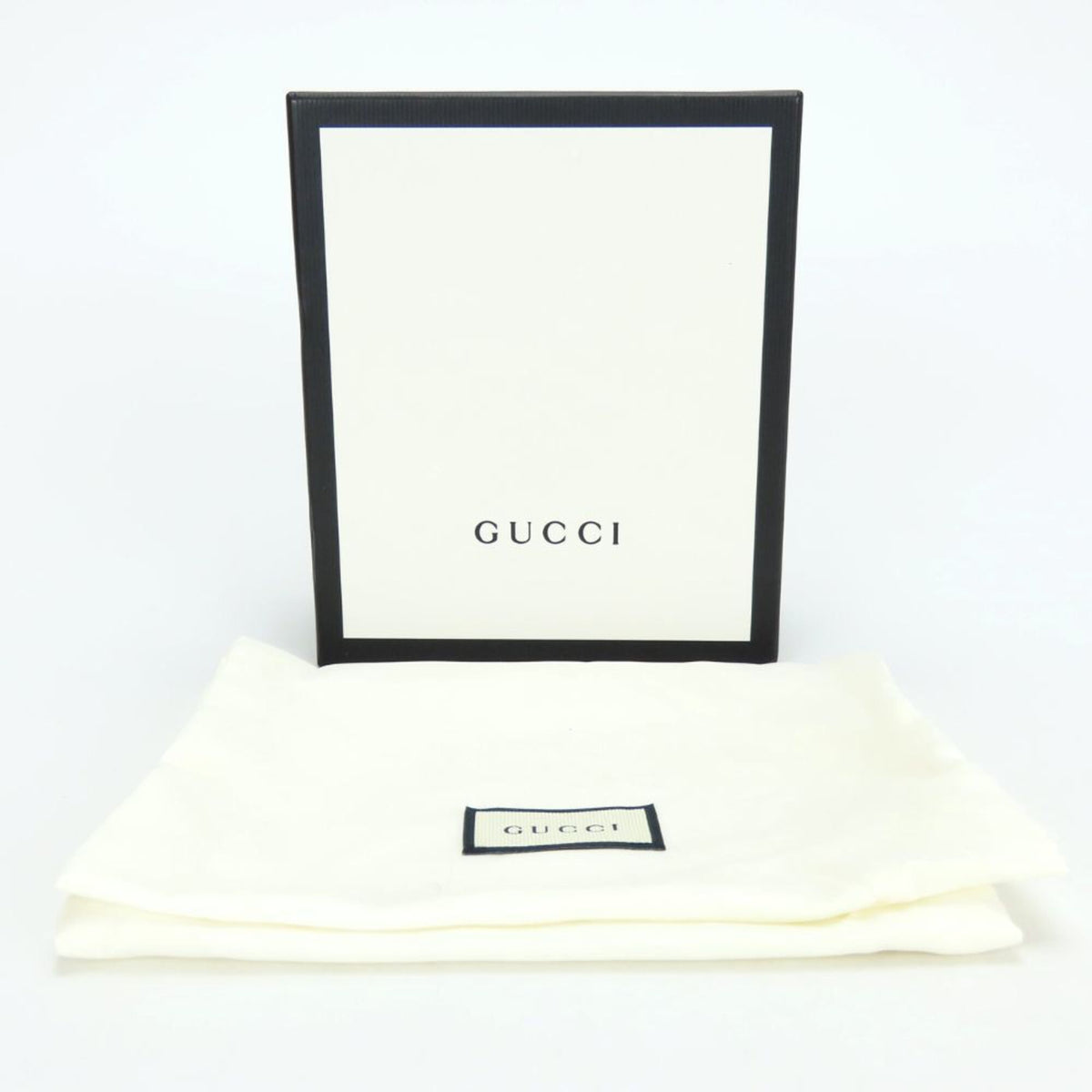 Gucci Green Leather Wallet (Bi-Fold) (Pre-Owned)