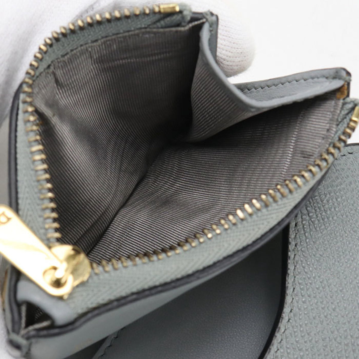 Christian Dior Gray Leather Wallet (Tri-Fold) (Pre-Owned)