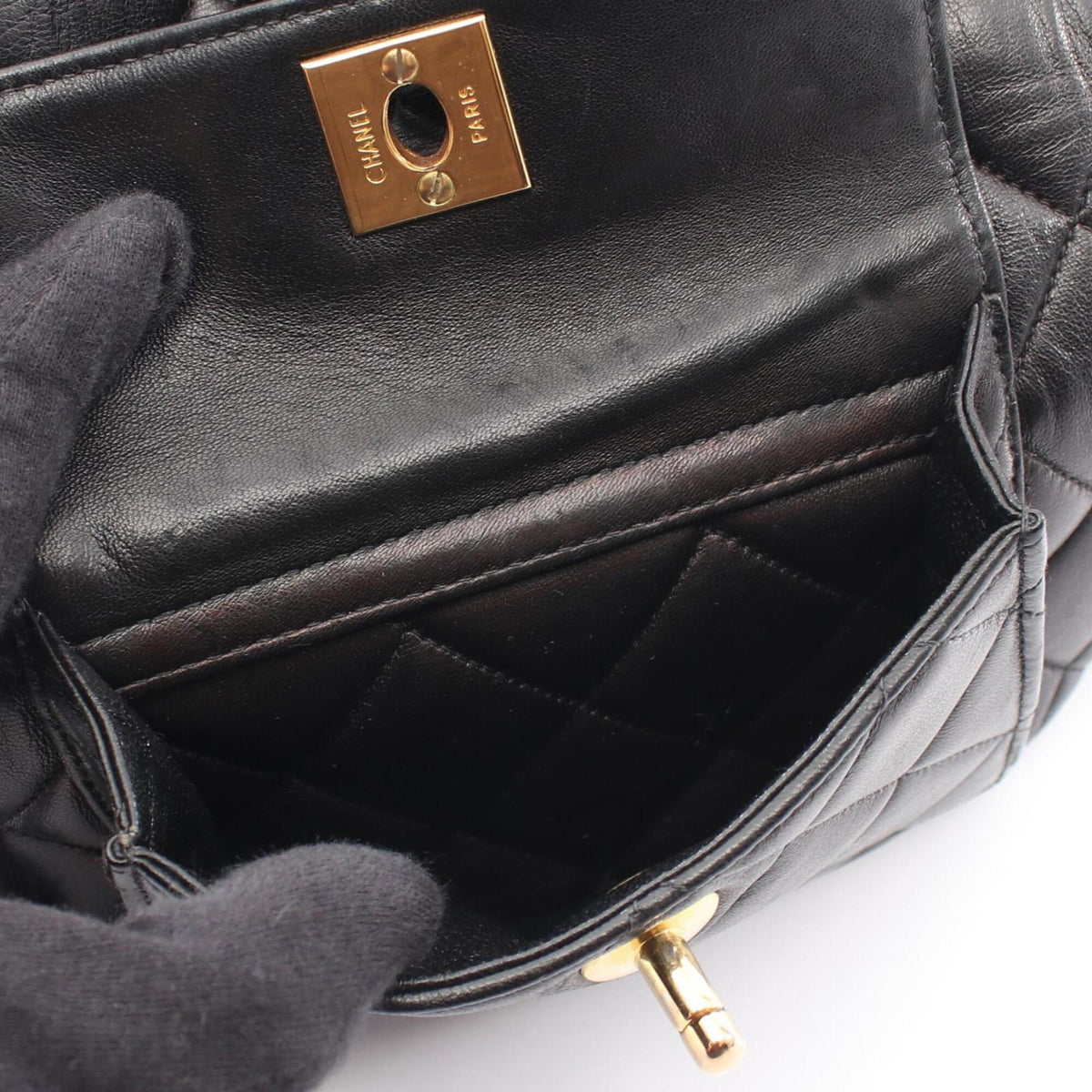 Chanel Black Leather Backpack Handbag (Pre-Owned)