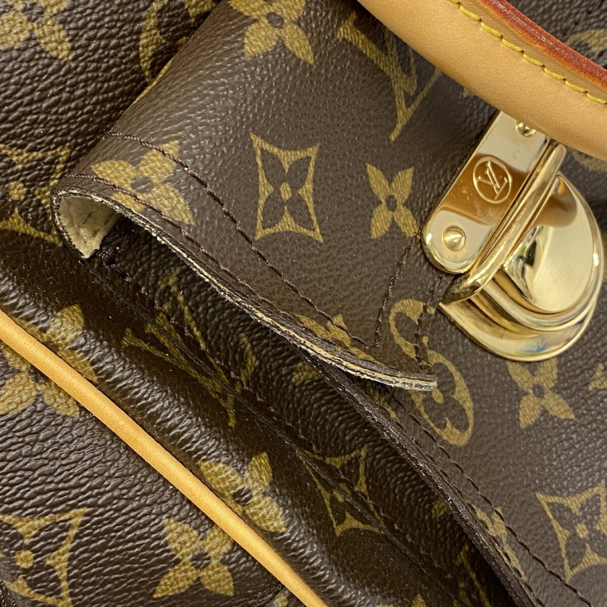 Louis Vuitton Brown Handbag (Pre-Owned)