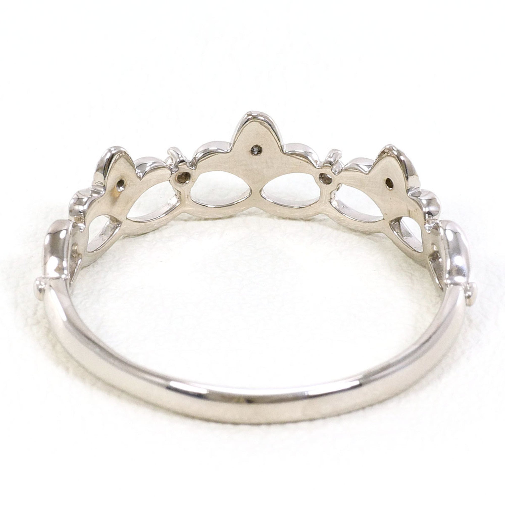 Unbranded White Gold White Gold (18K) Band Ring (Pre-Owned)
