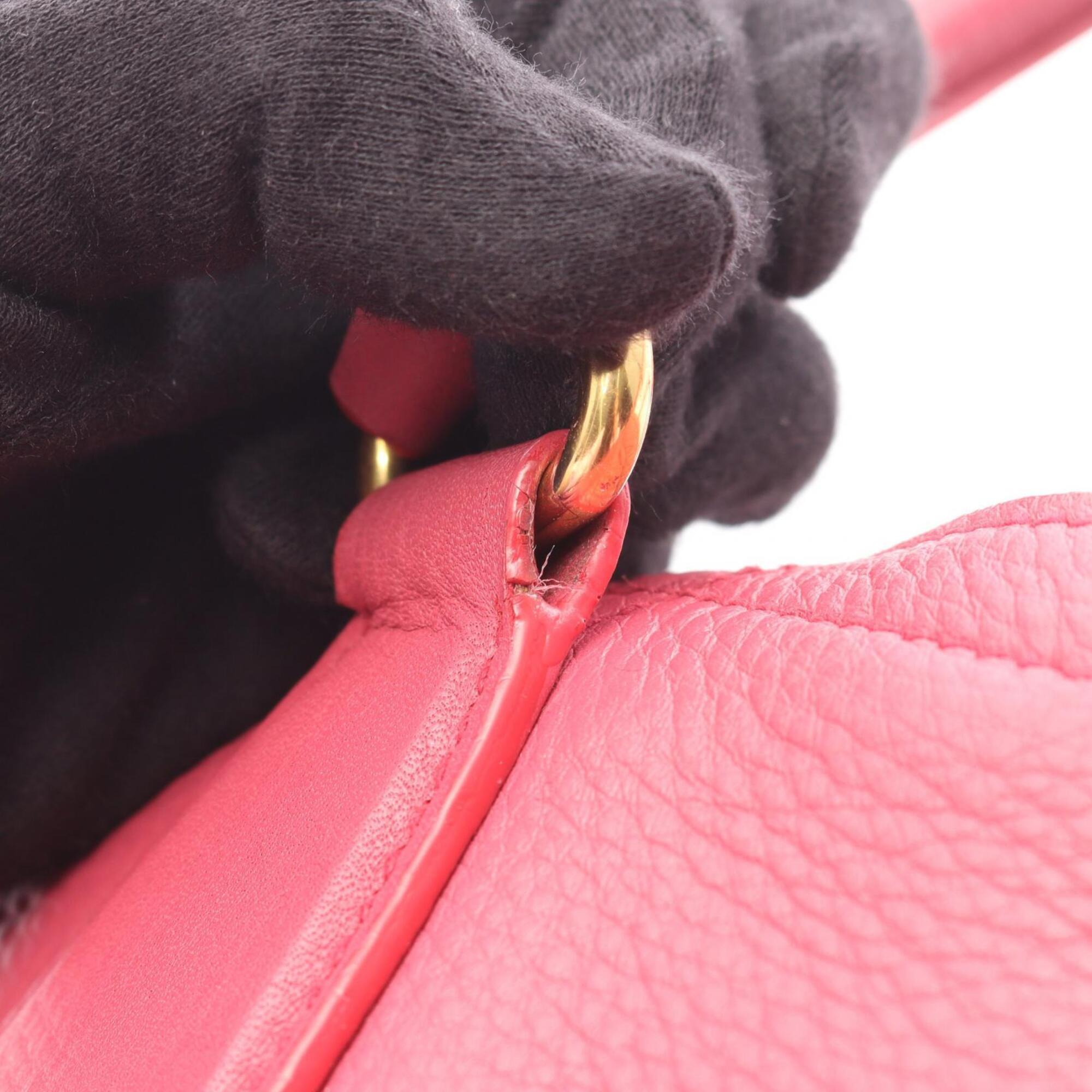 Prada Pink Vitello Daino Handbag (Pre-Owned)