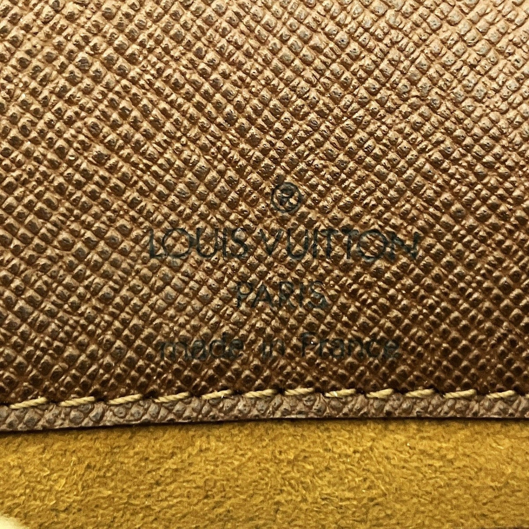 Louis Vuitton Brown Monogram Shoulder Bag (Pre-Owned)