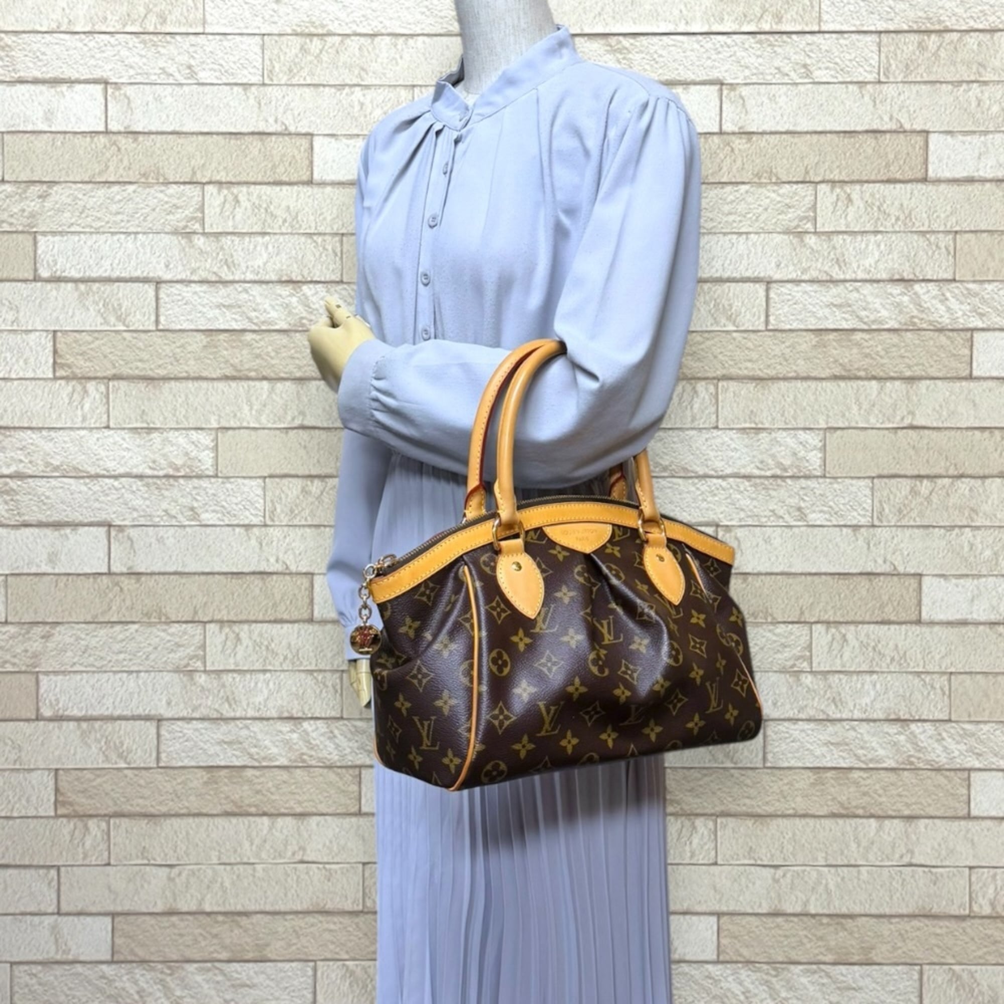 Louis Vuitton Monogram Brown Monogram Canvas Handbag (Pre-Owned)