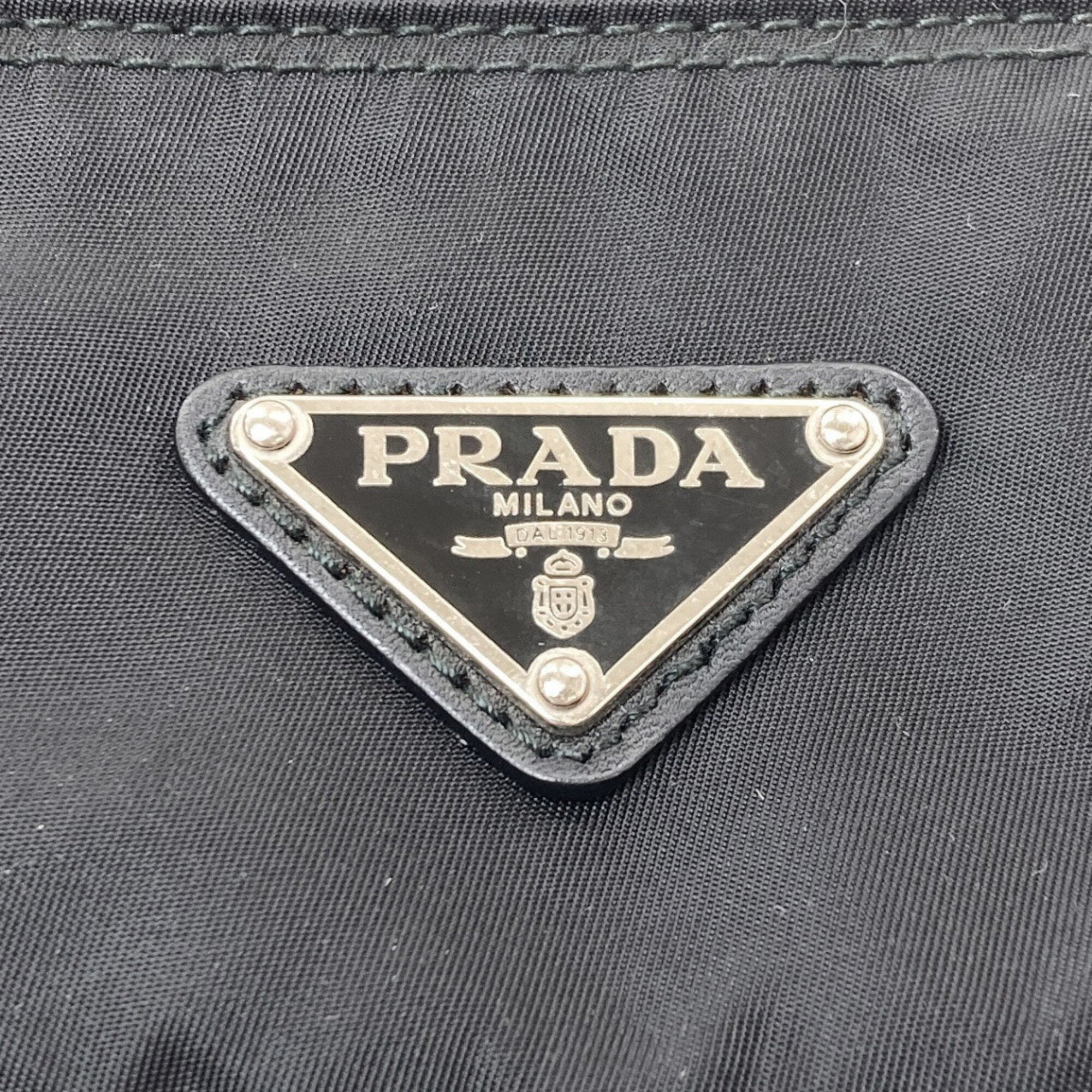 Prada Black Nylon Shoulder Bag (Pre-Owned)