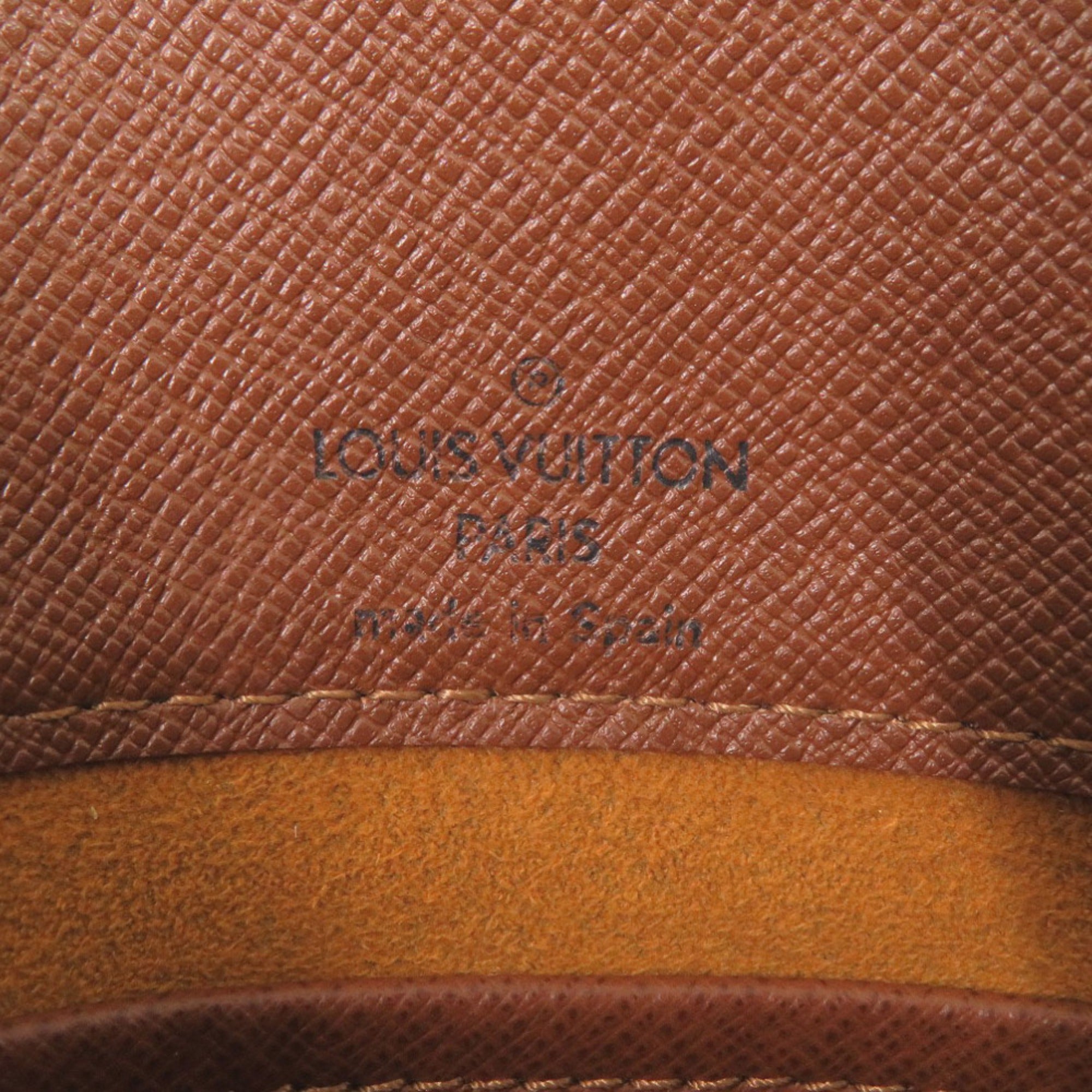Louis Vuitton Brown Monogram Monogram Shoulder Bag (Pre-Owned)