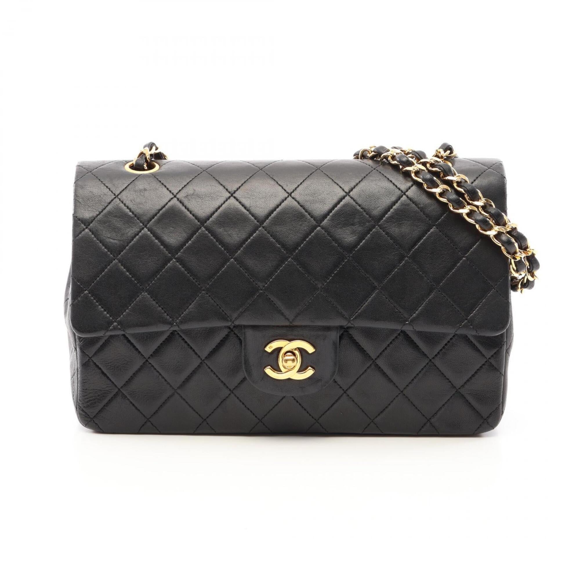 Chanel Black Leather Handbag Shoulder Bag (Pre-Owned)