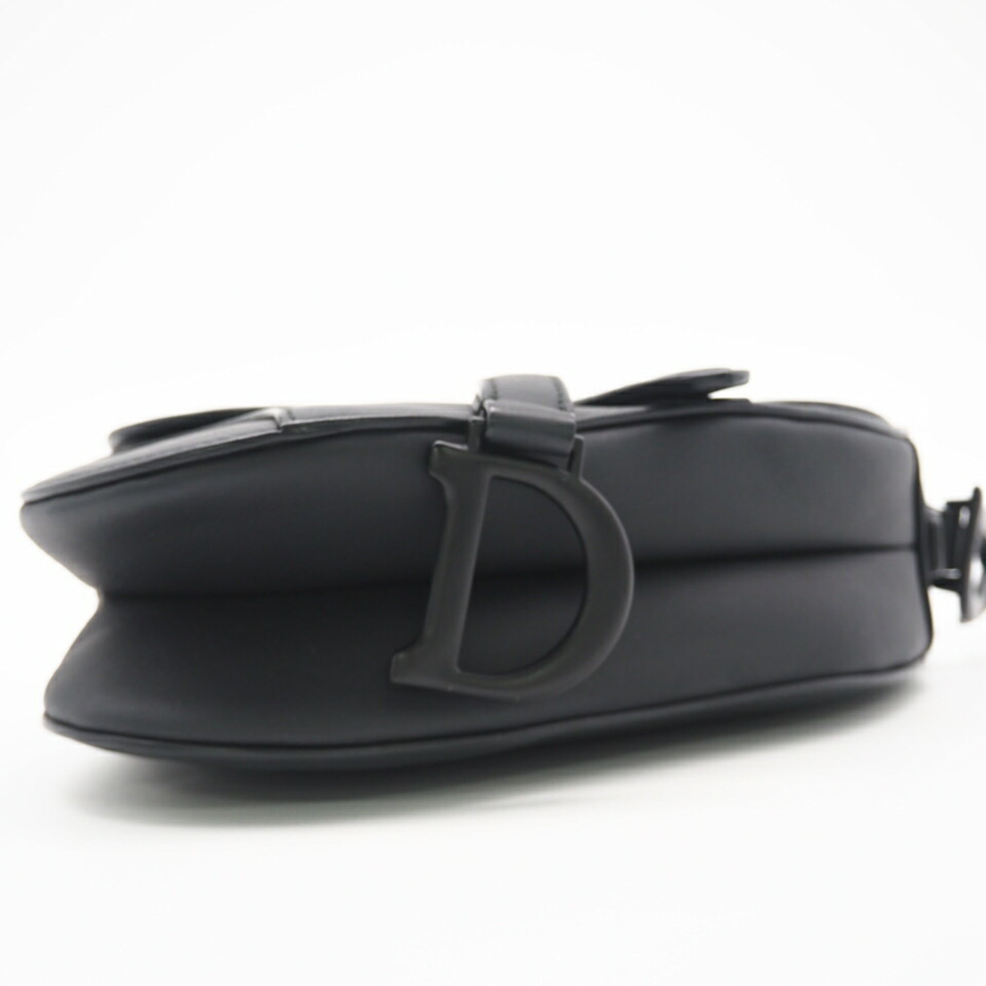 Christian Dior Black Leather Handbag (Pre-Owned)