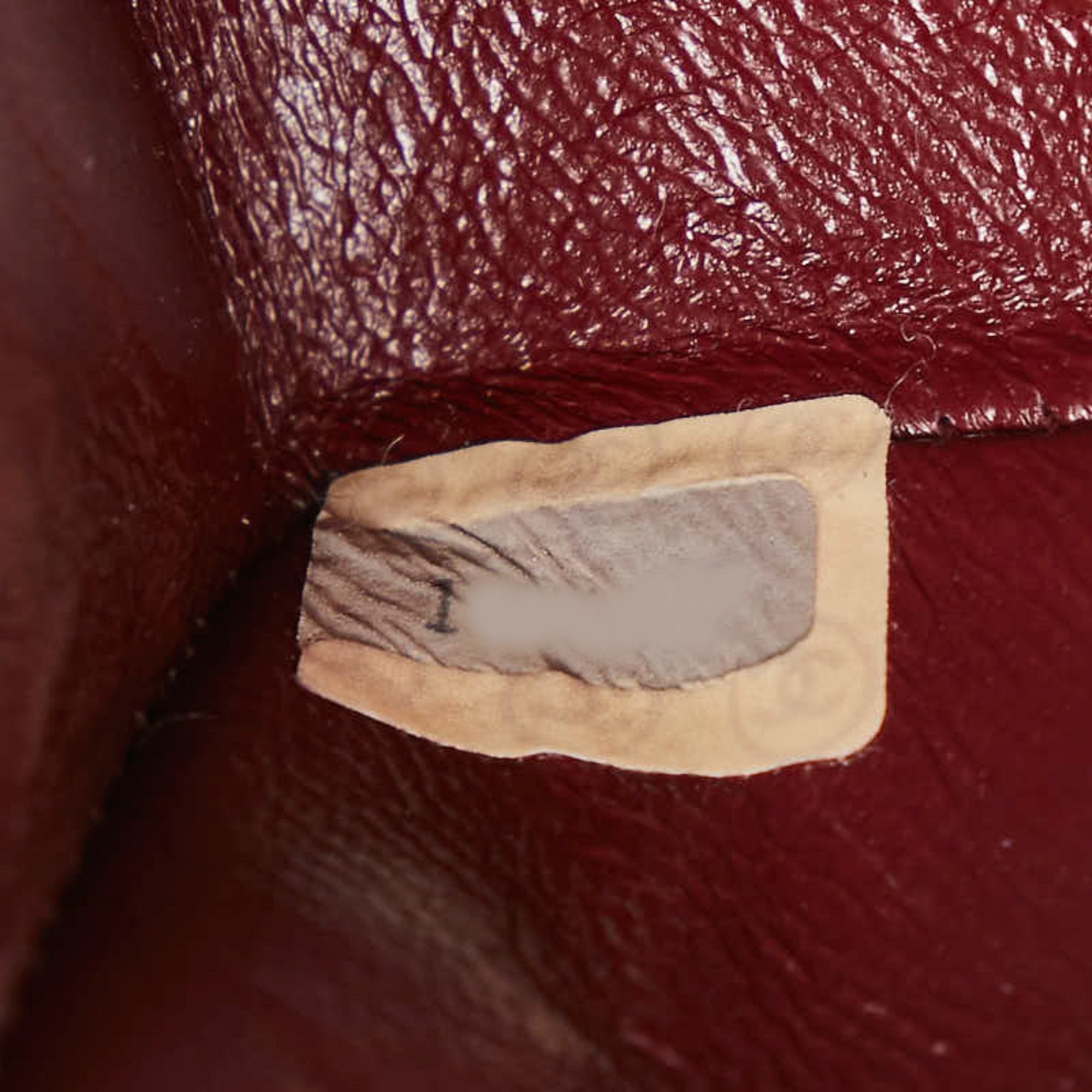 Chanel Matelasse Black Leather Shoulder Bag (Pre-Owned)