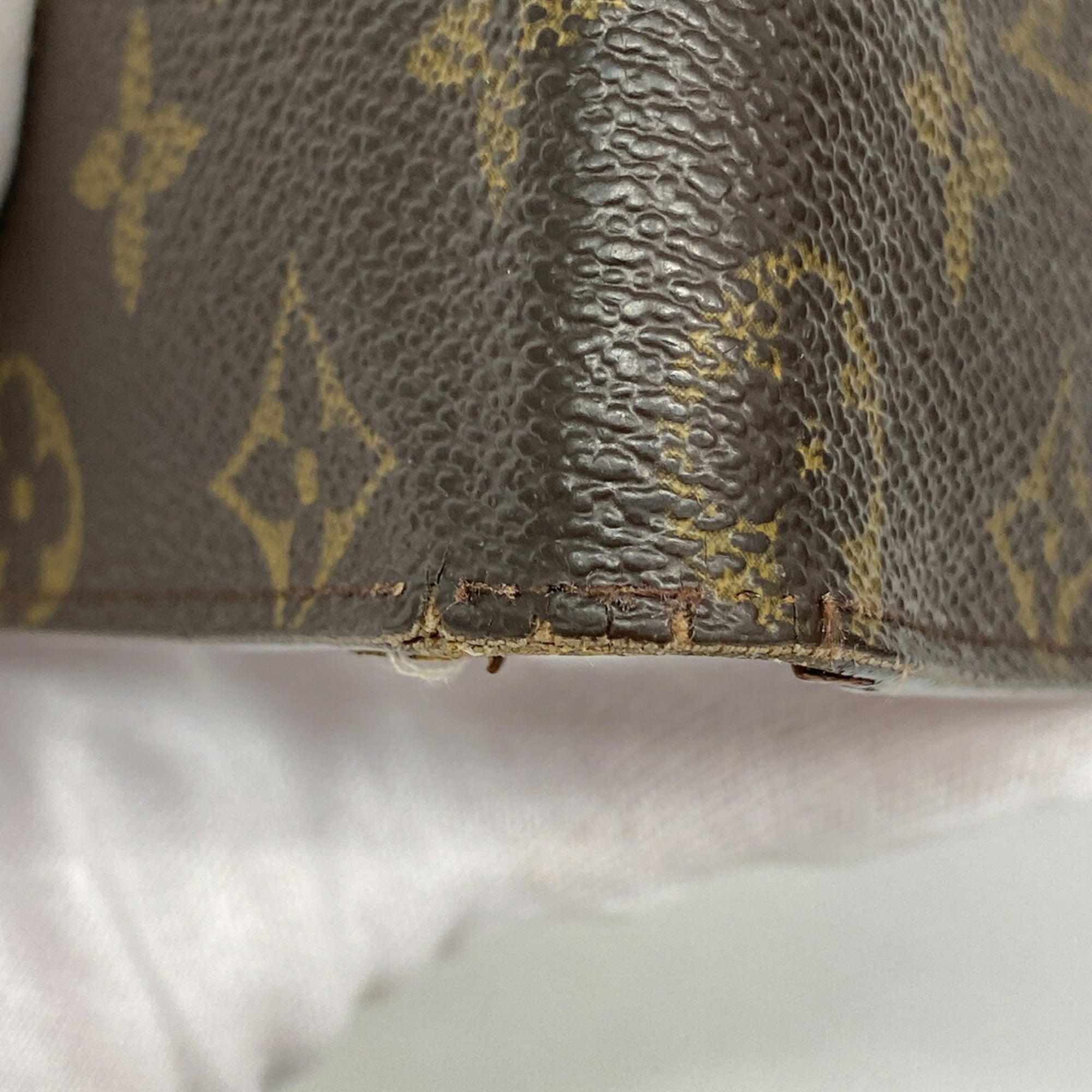 Louis Vuitton Brown Bill Wallet (Bi-Fold) (Pre-Owned)