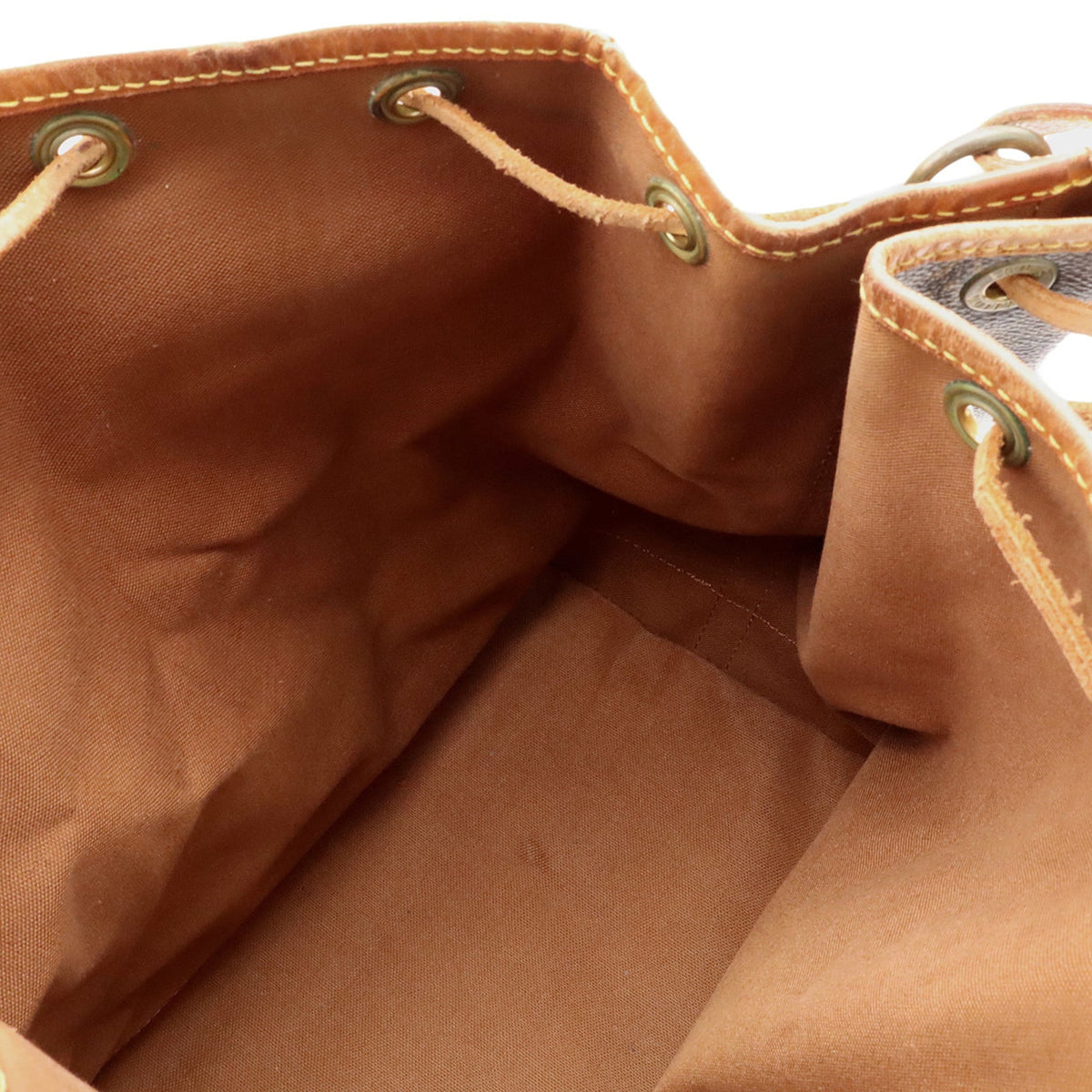Louis Vuitton Brown Monogram Monogram Shoulder Bag (Pre-Owned)