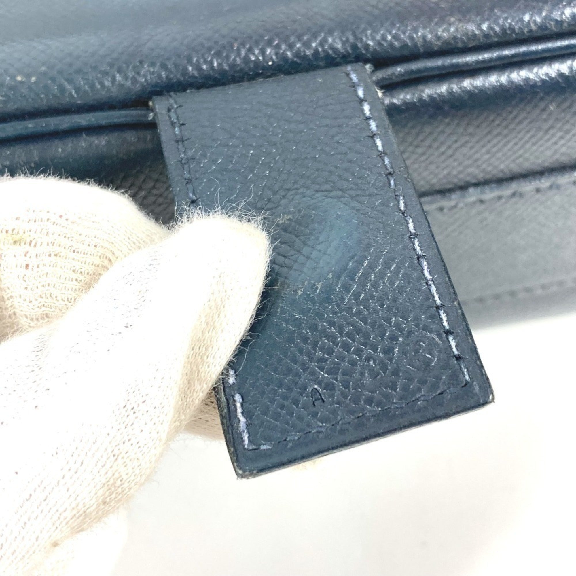 Hermes Navy Leather Shoulder Bag (Pre-Owned)