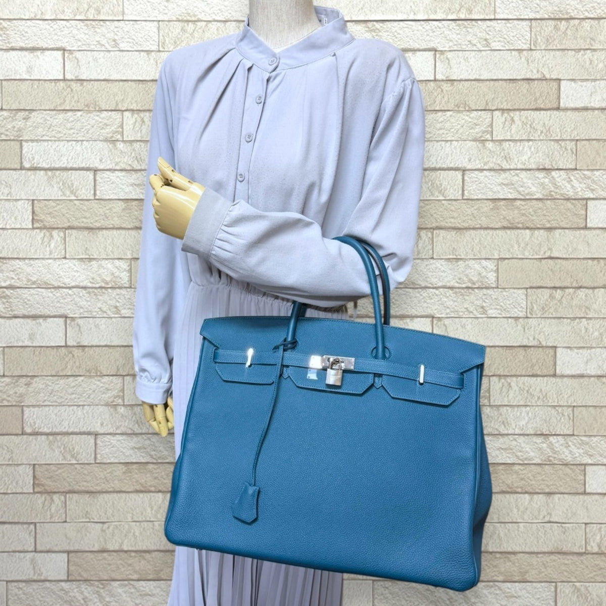 Hermes Green Togo Leather Handbag (Pre-Owned)