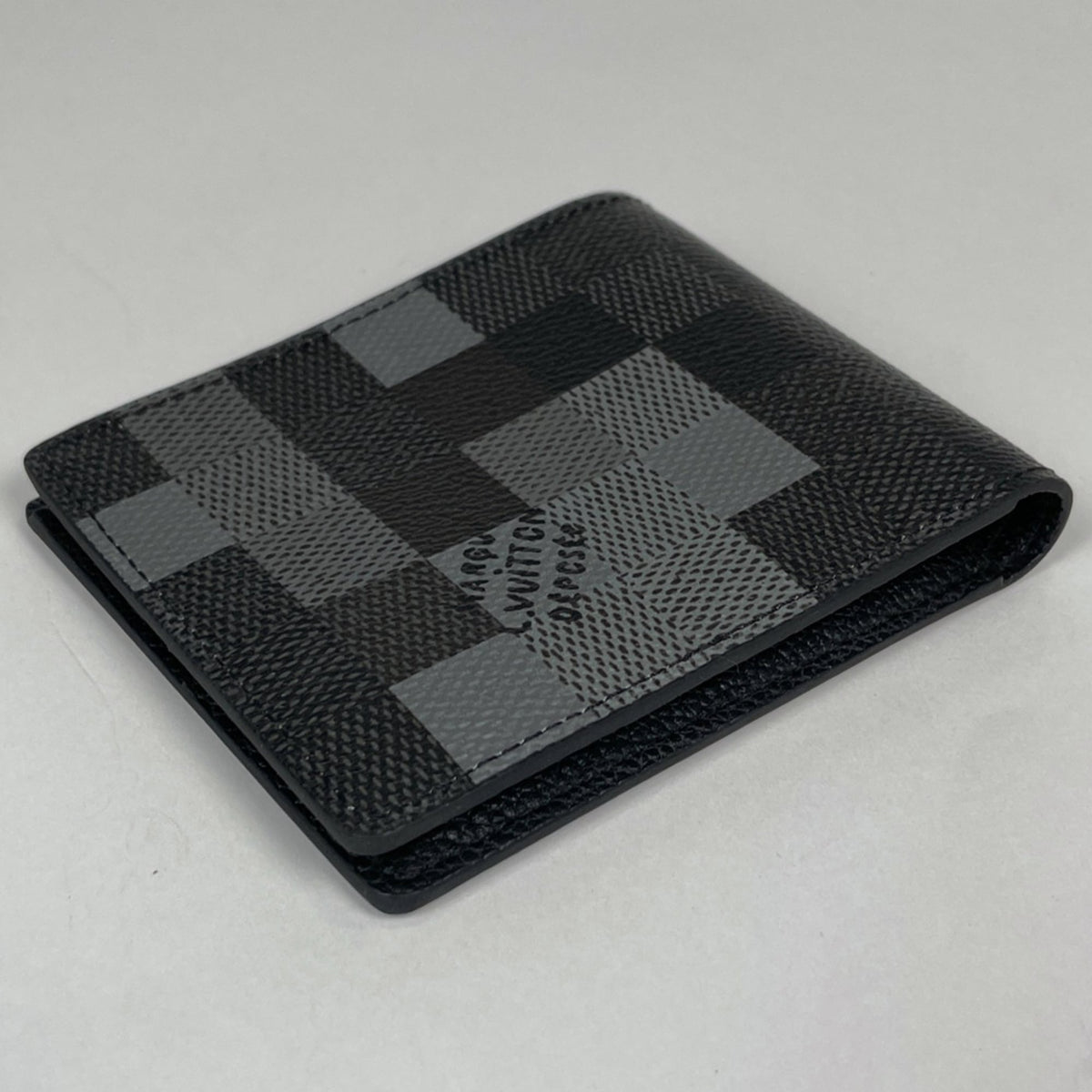 Louis Vuitton Black Noir Leather Wallet (Bi-Fold) (Pre-Owned)