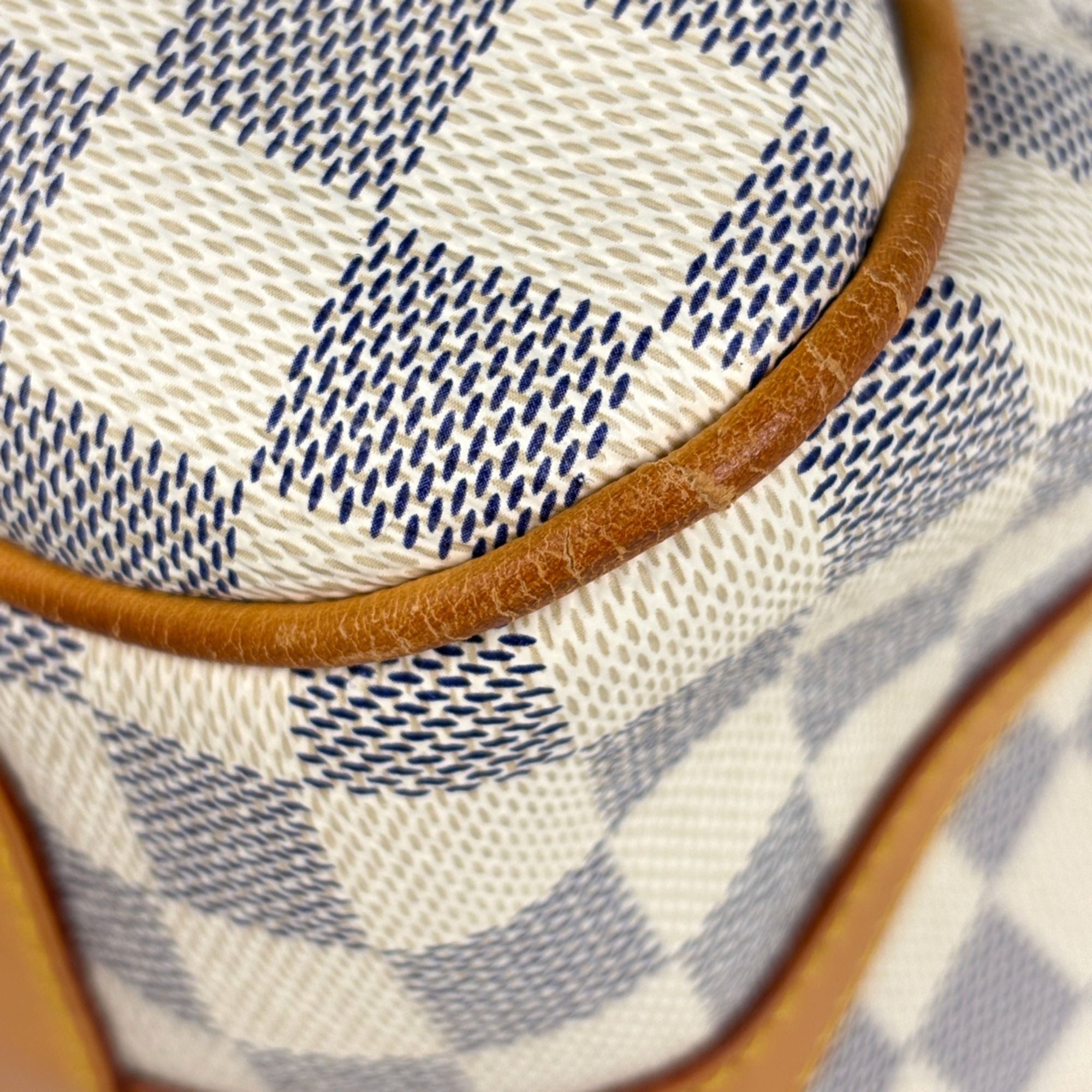Louis Vuitton White Damier Azur Handbag Shoulder Bag Tote Bag (Pre-Owned)