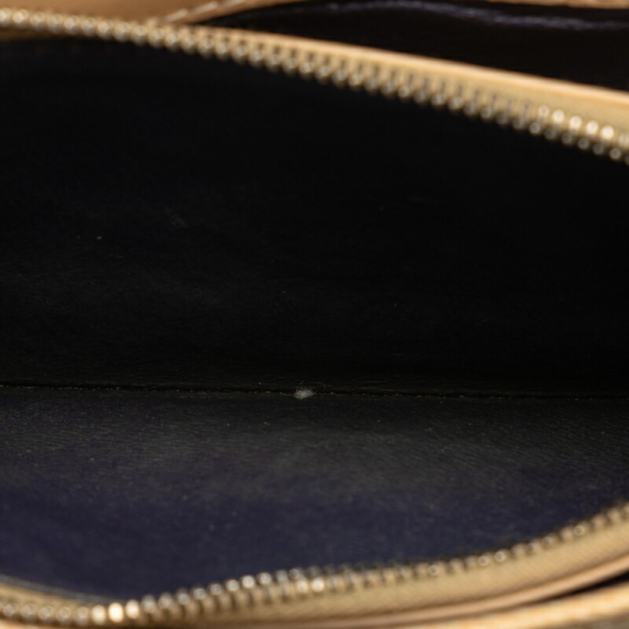Bvlgari Beige Leather Long Wallet (Bi-Fold) (Pre-Owned)
