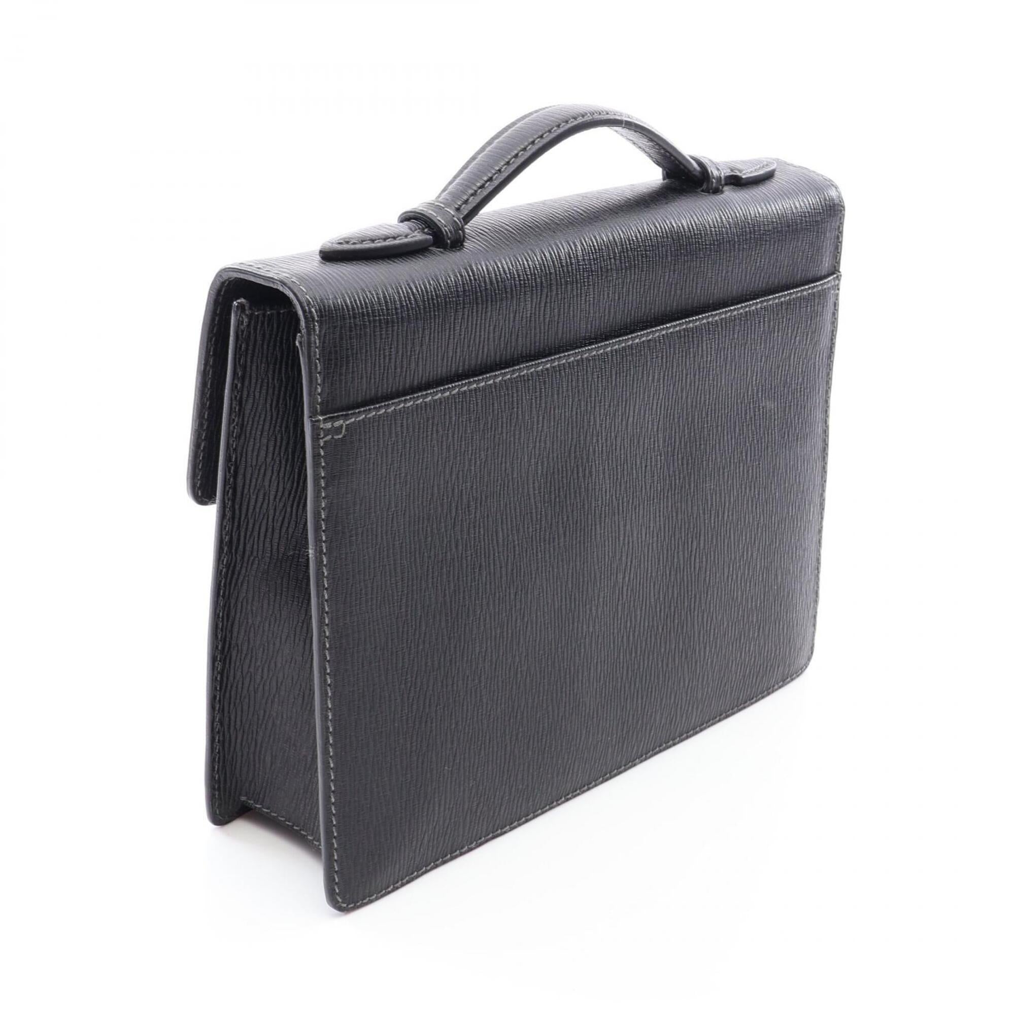 Salvatore Ferragamo Black Leather Handbag (Pre-Owned)
