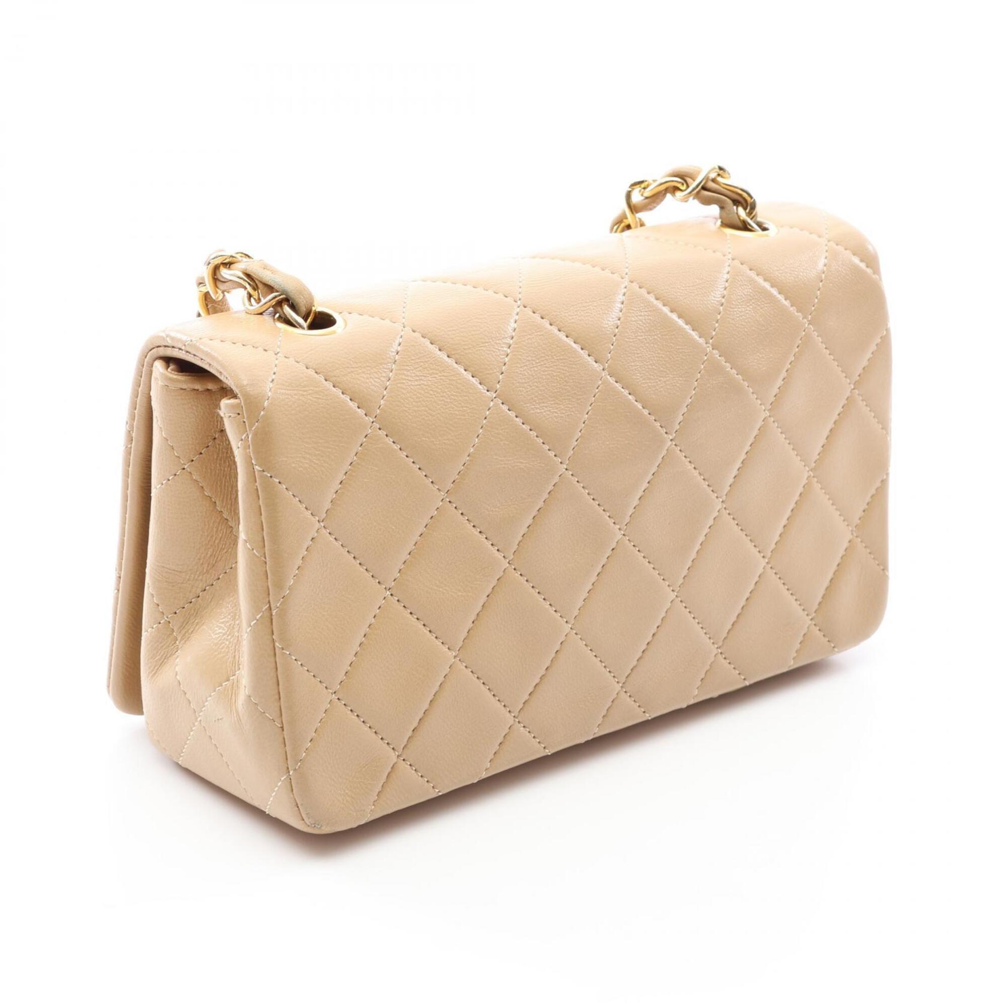 Chanel Beige Leather Handbag Shoulder Bag (Pre-Owned)