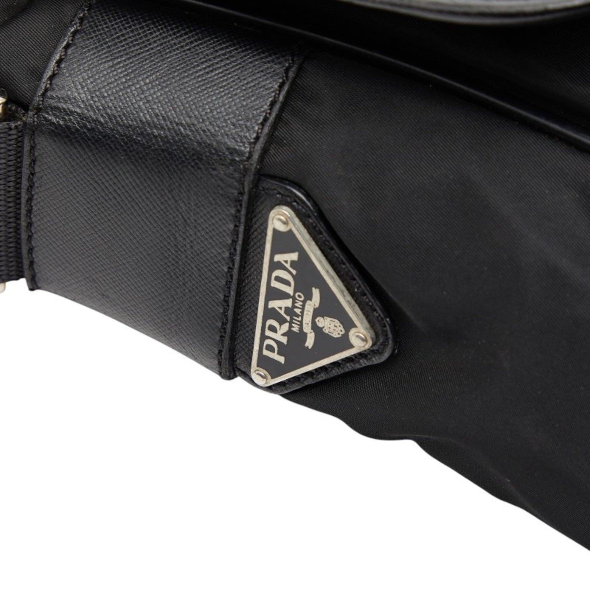 Prada Black Nylon Leather Shoulder Bag (Pre-Owned)