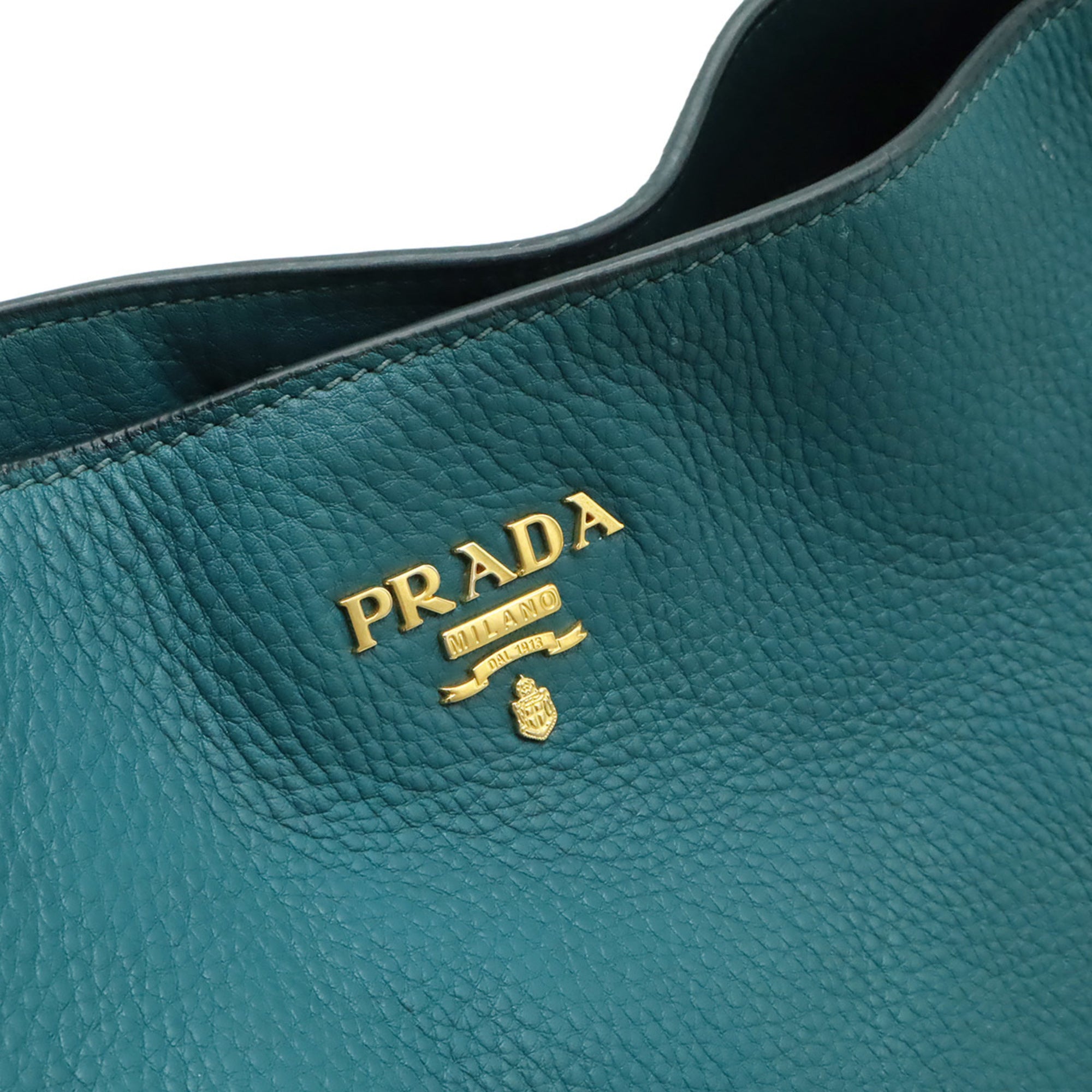 Prada Green Leather Handbag Shoulder Bag (Pre-Owned)