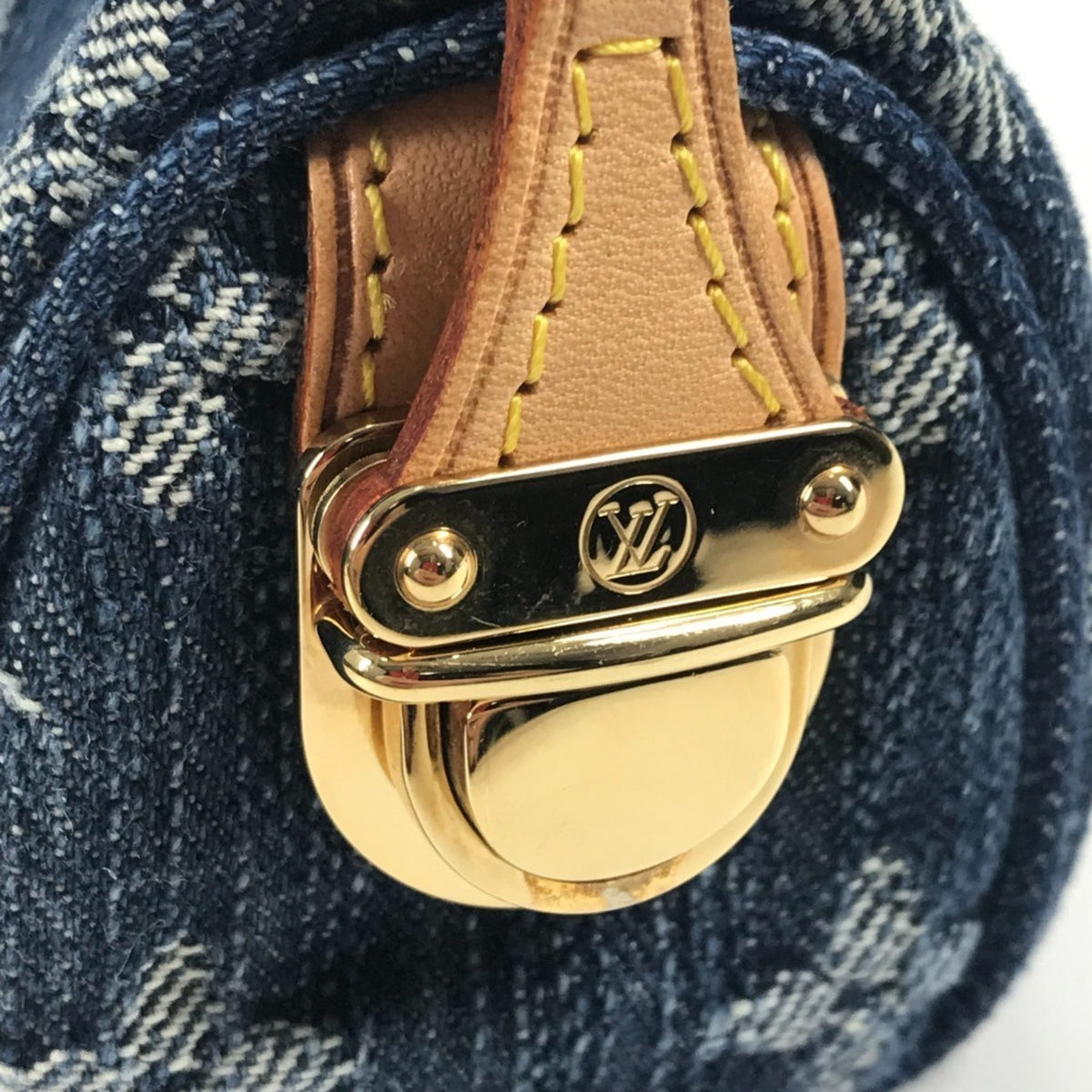 Louis Vuitton Monogram Denim Blue Monogram Denim Coin Purse/Coin Case (Pre-Owned)